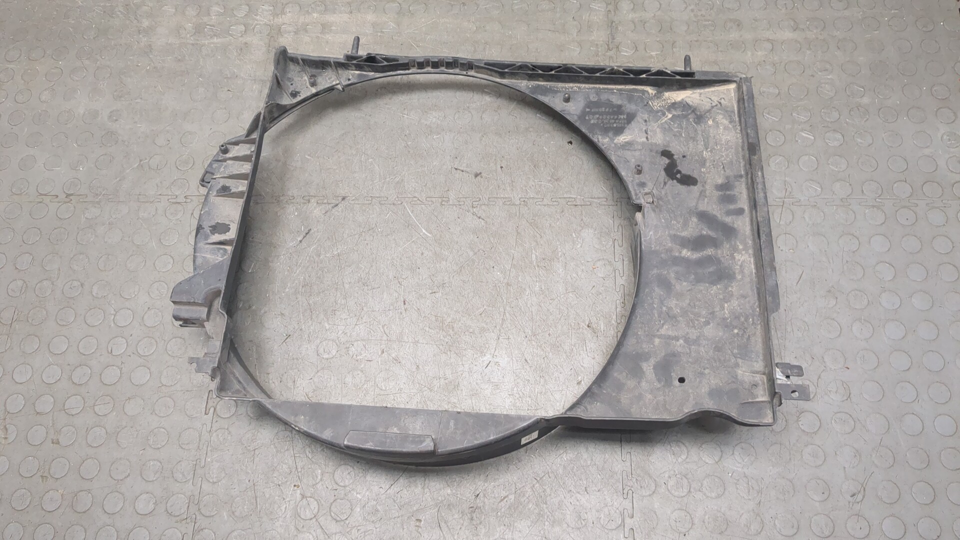 Диффузор вентилятора