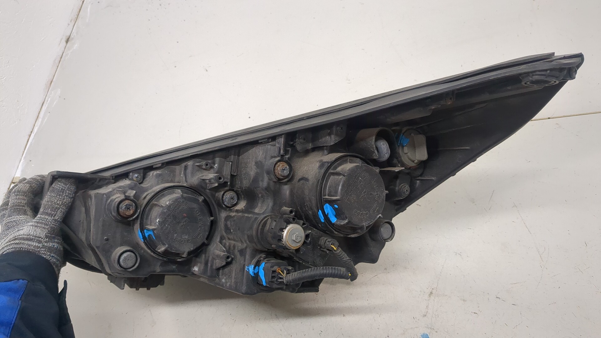 Фара правая