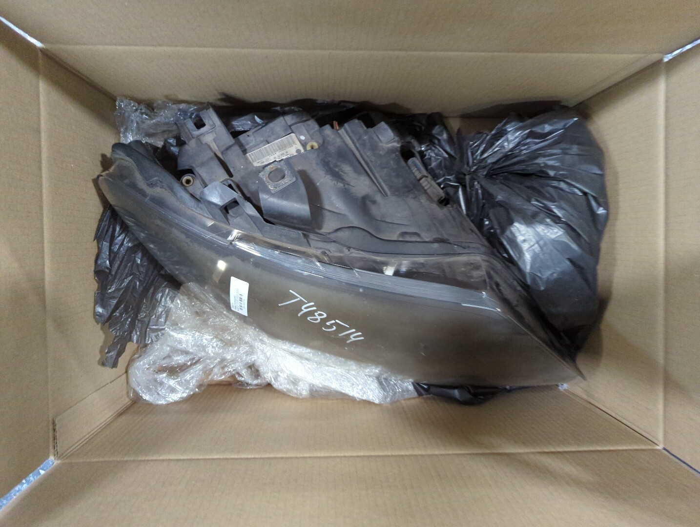 Фара правая