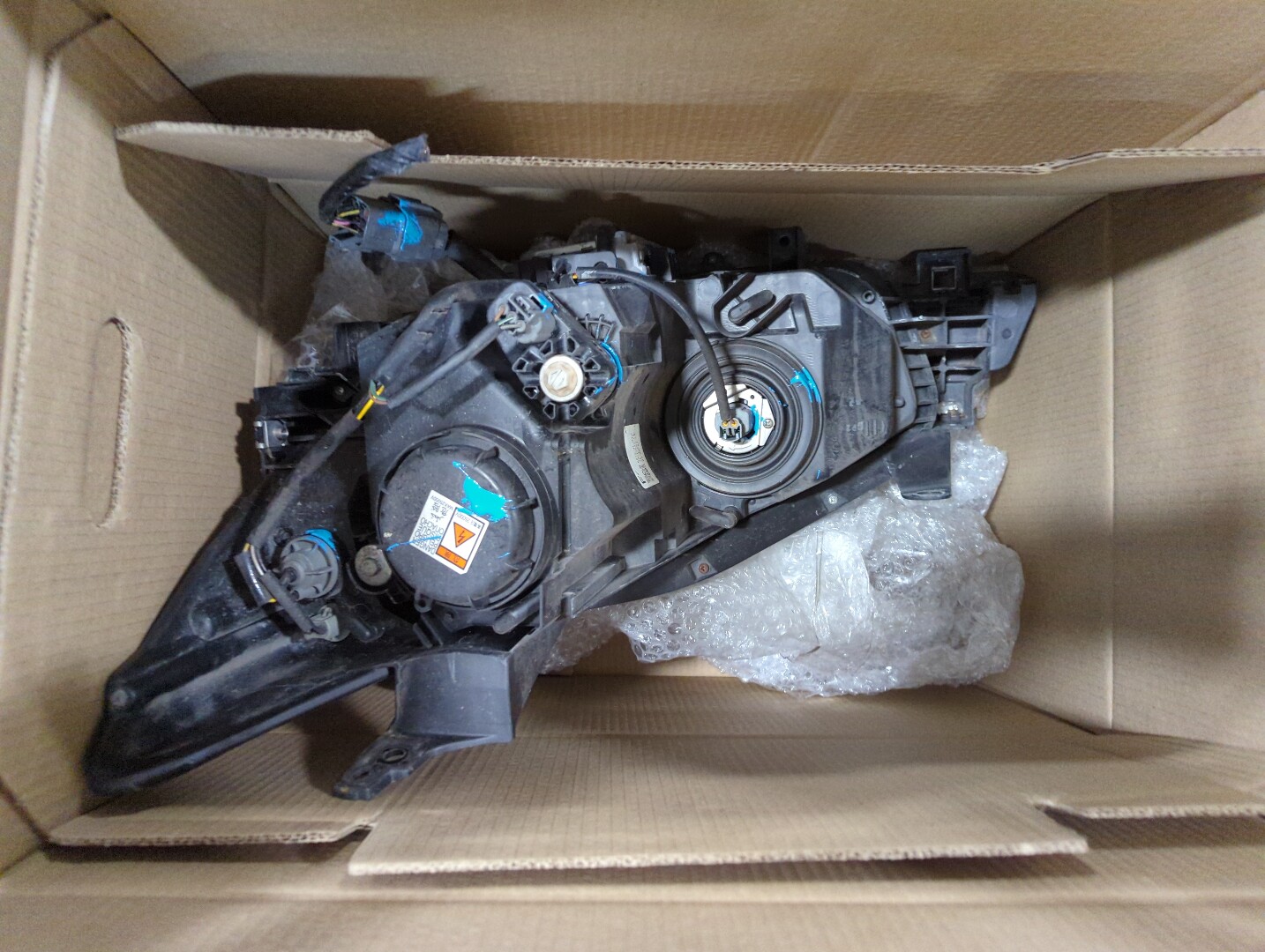 Фара правая