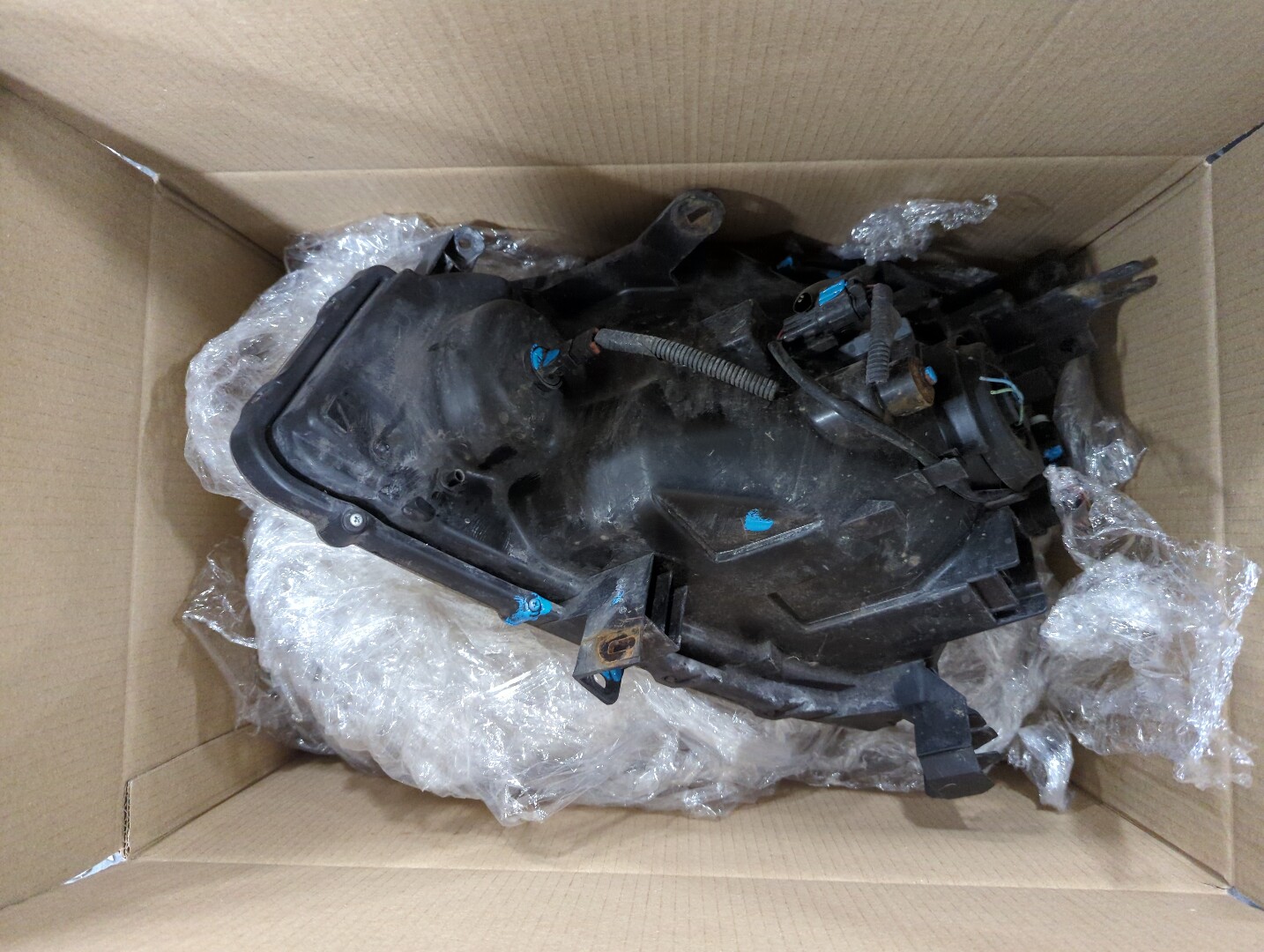 Фара правая