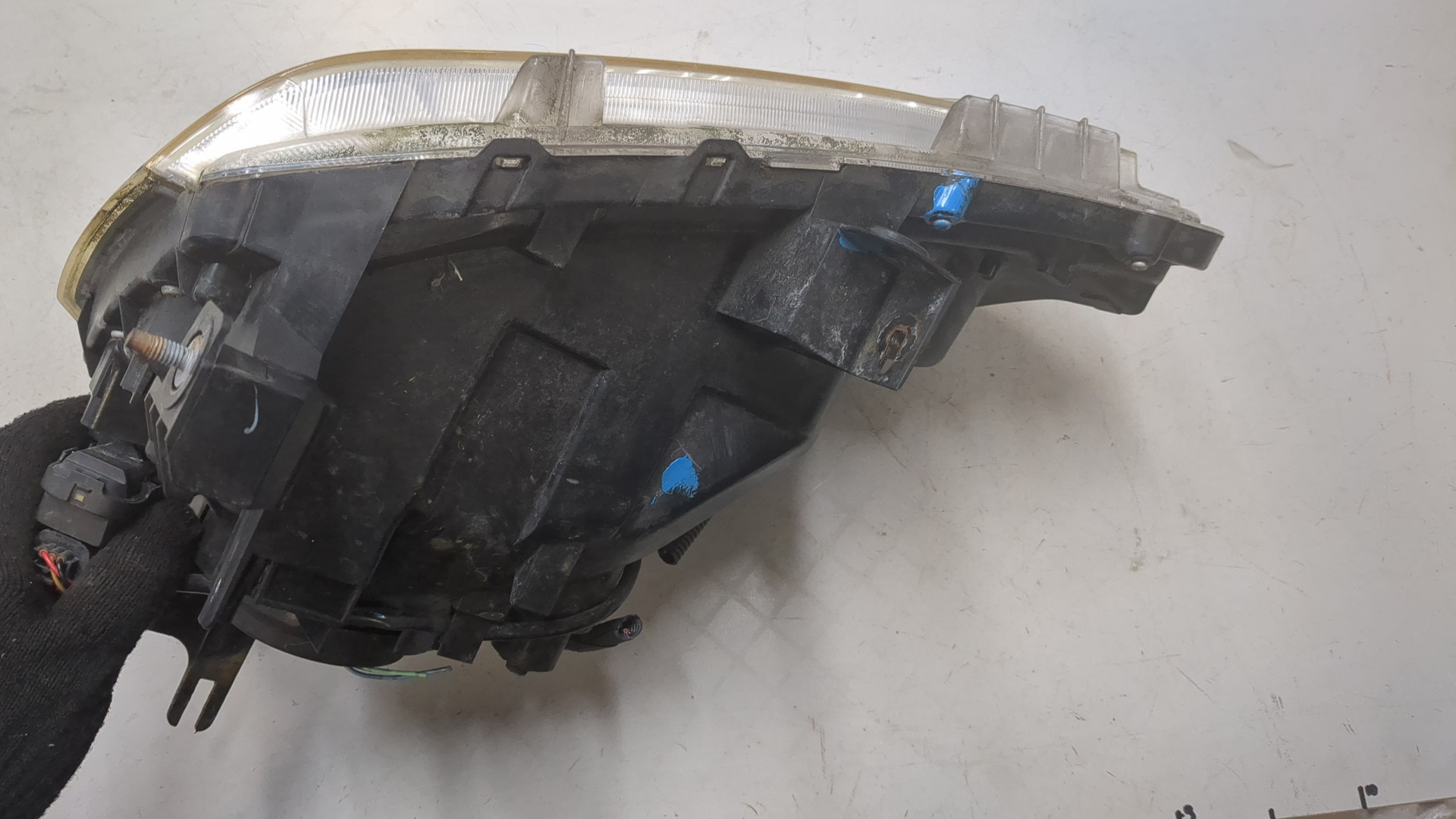 Фара правая