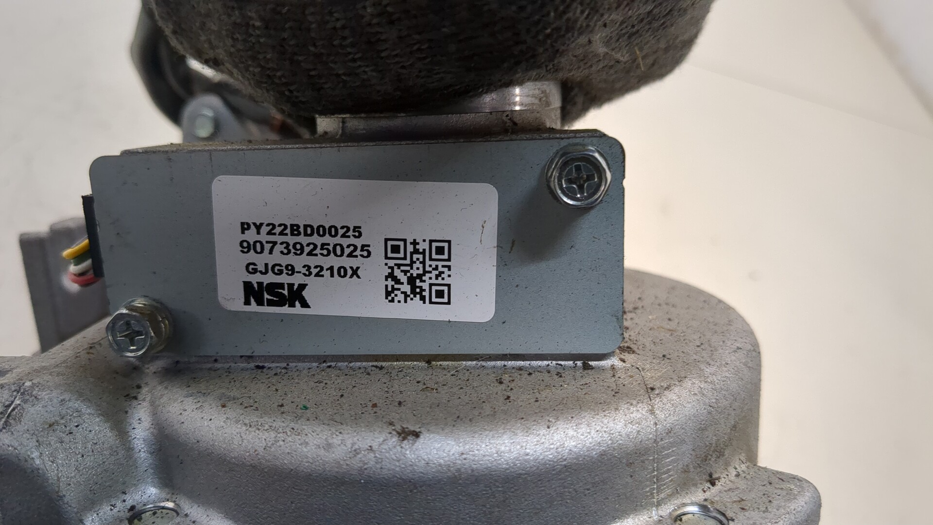 Серводвигатель рулевой рейки