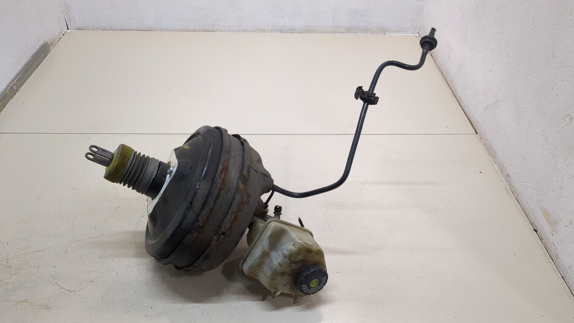 Цилиндр тормозной главный