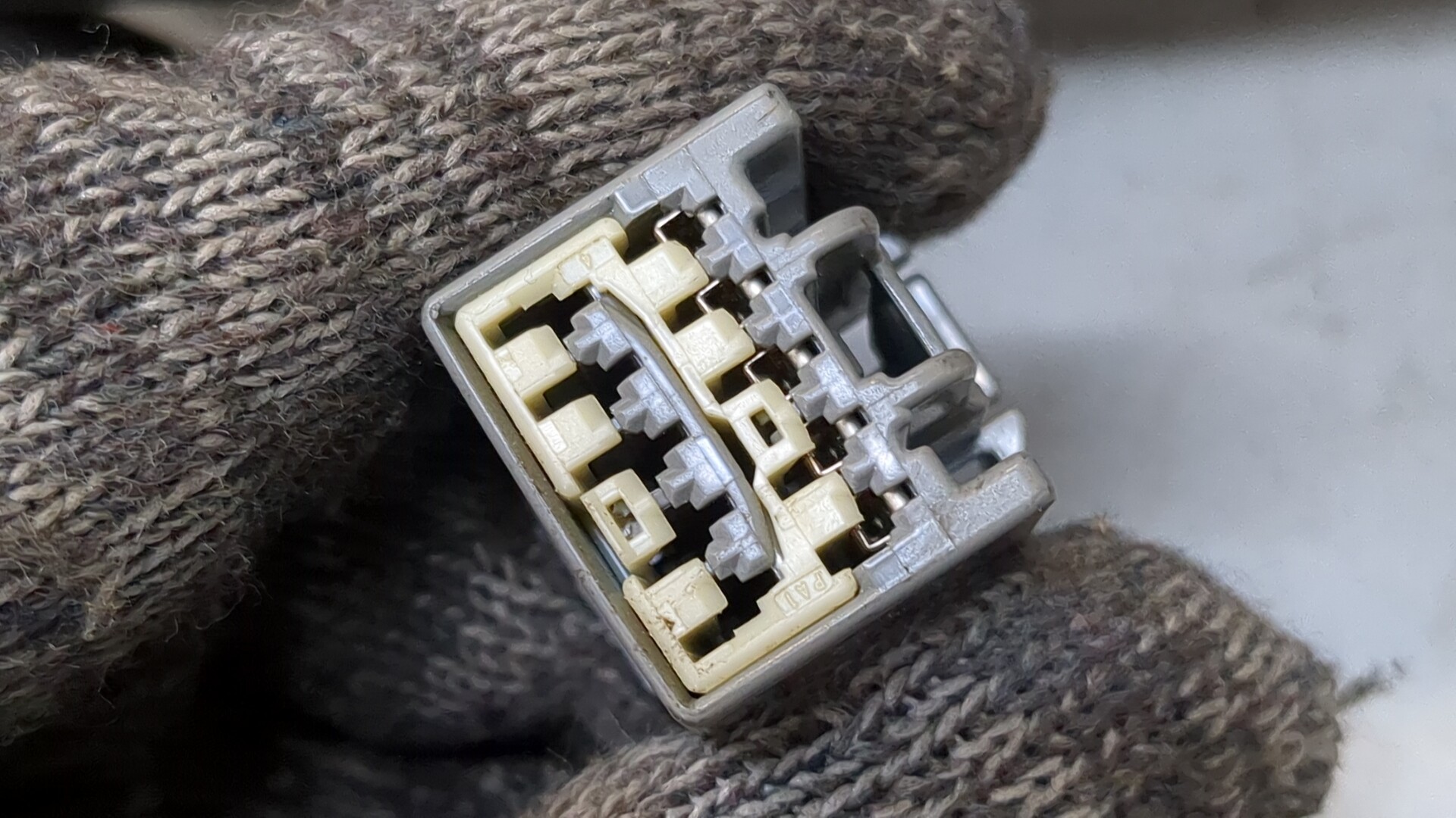 Зеркало левое электрическое