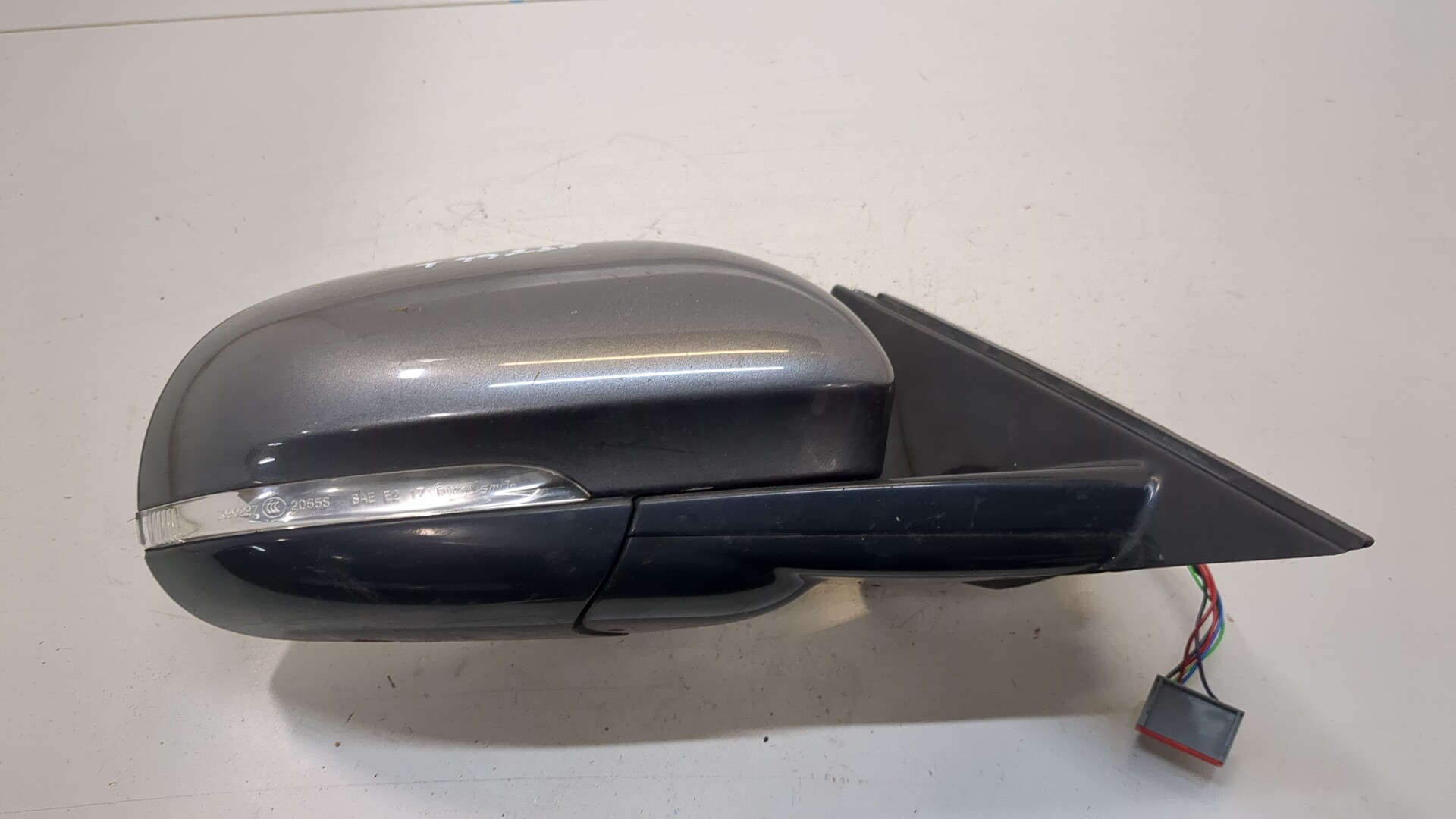 Зеркало правое электрическое