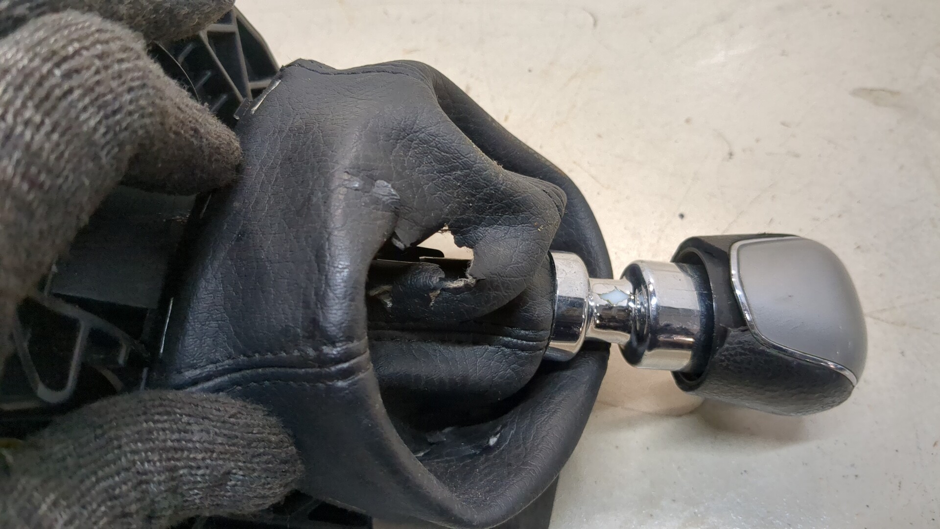 Кулиса МКПП / АКПП