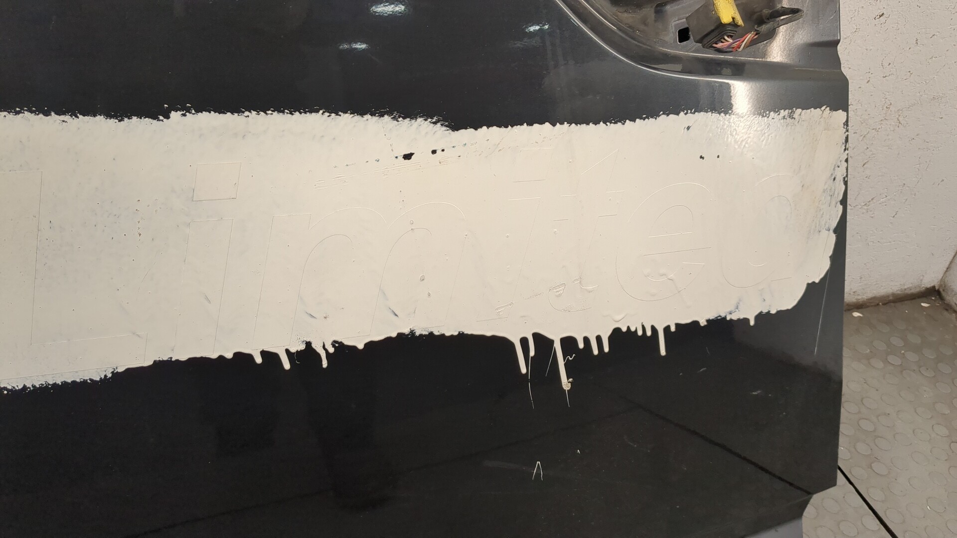 Дверь передняя правая