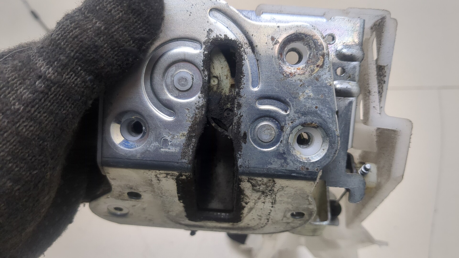 Замок двери сдвижной