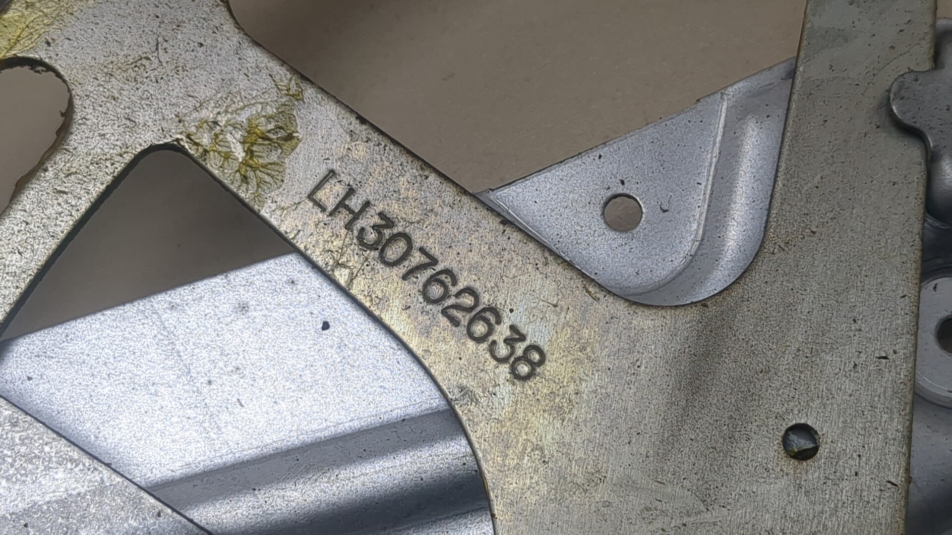 Стеклоподъемник электр. передний левый