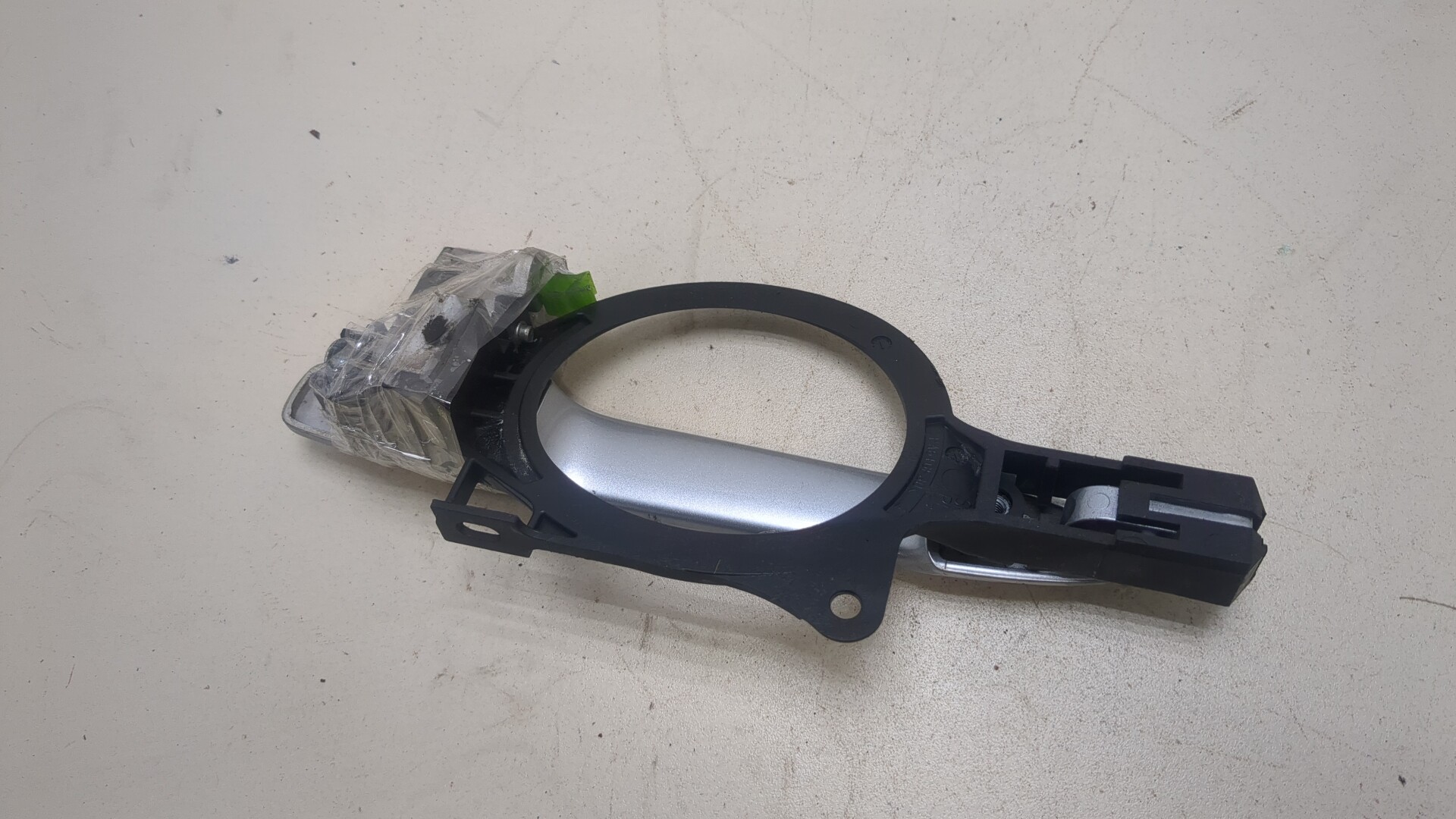 Ручка двери наружная