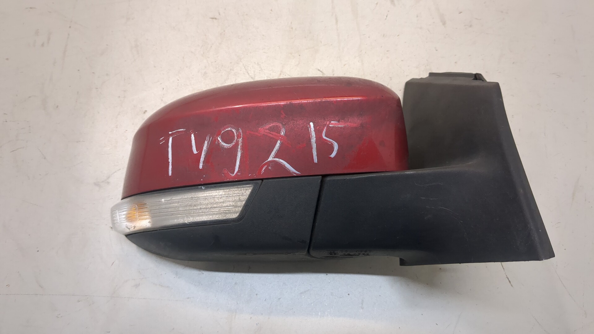 Зеркало правое электрическое