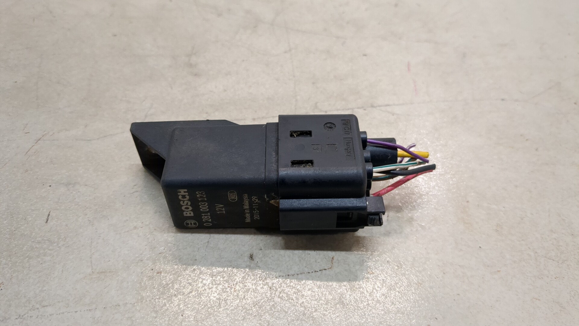 Реле свечей накала