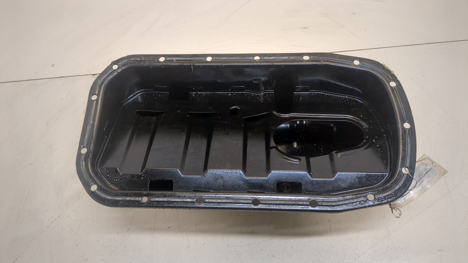 Поддон масляный двигателя (картер)