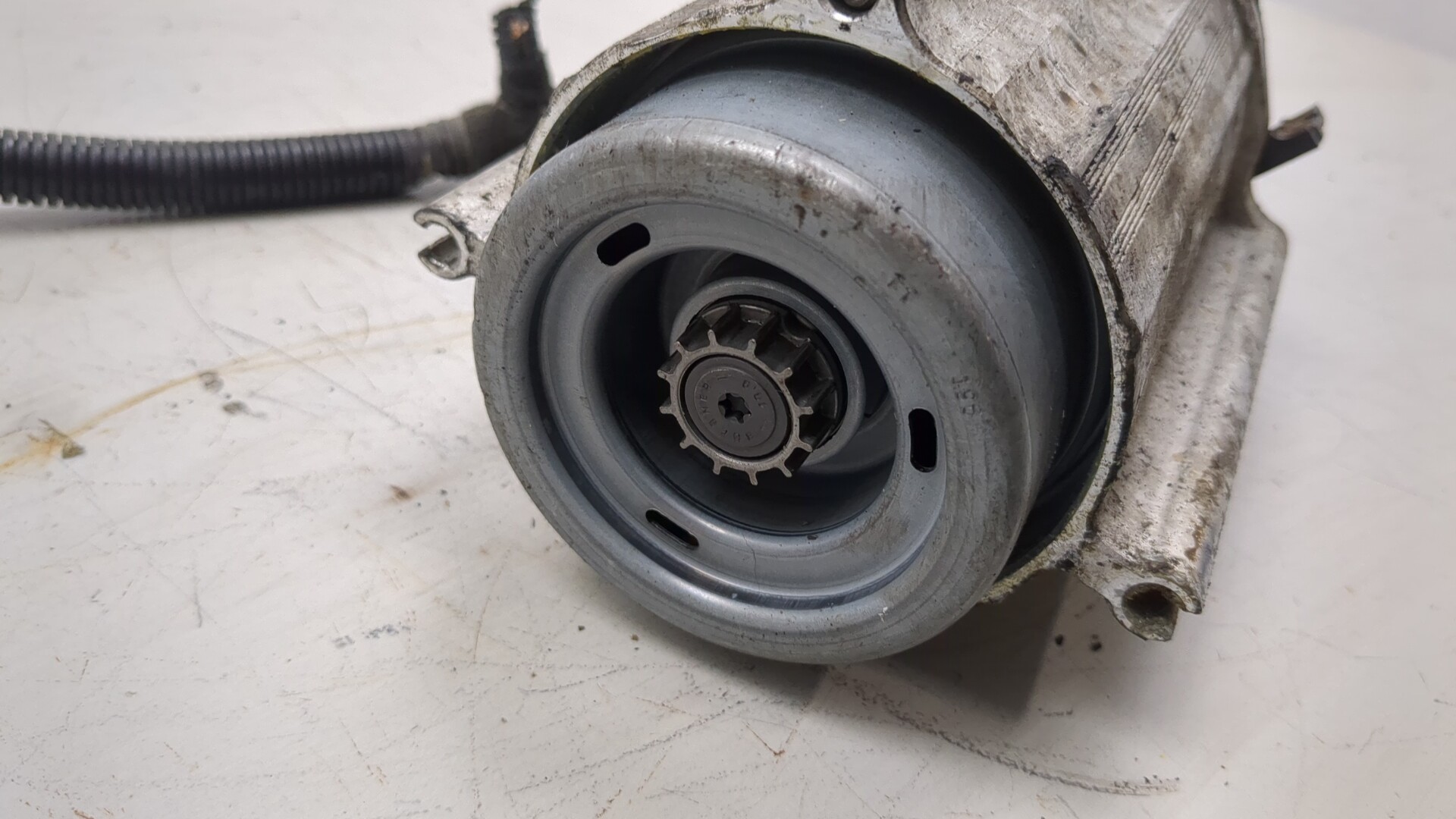 Серводвигатель рулевой рейки