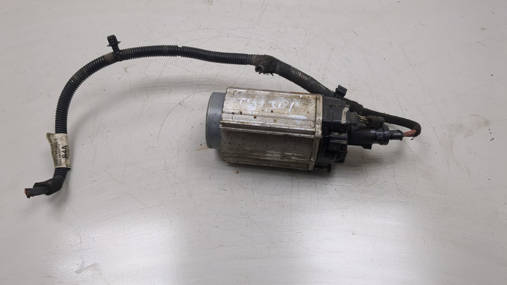 Серводвигатель рулевой рейки