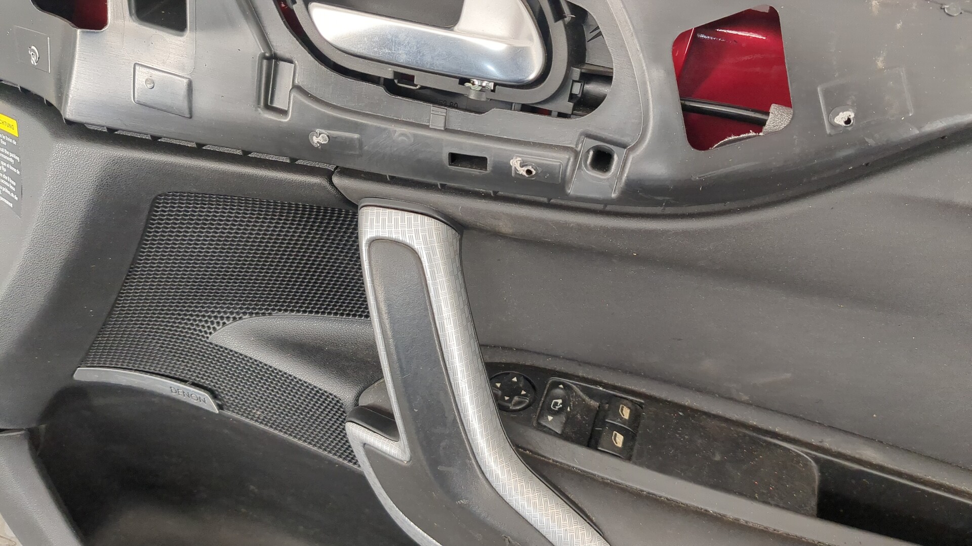 Дверь передняя правая