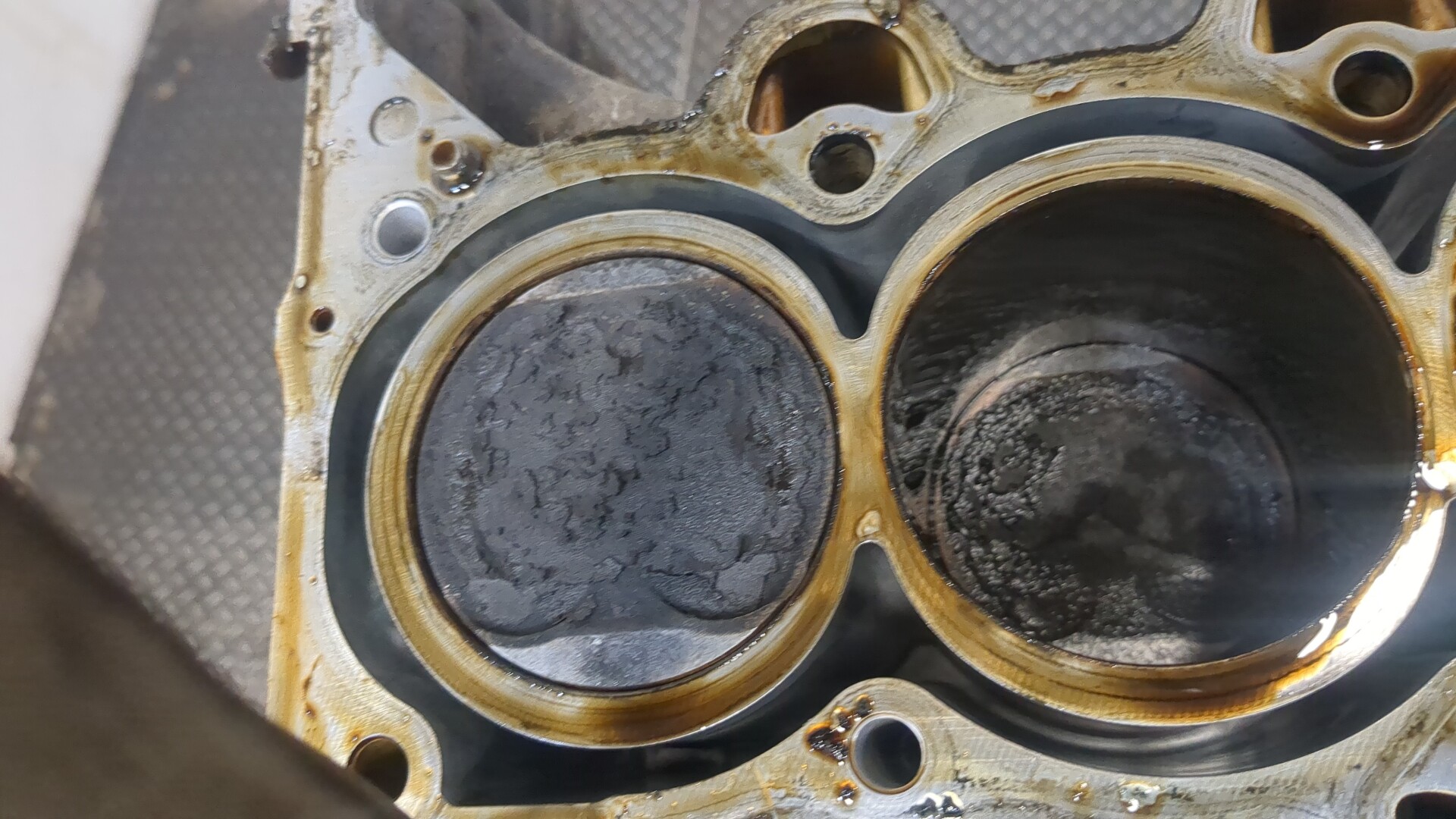 Блок двигателя