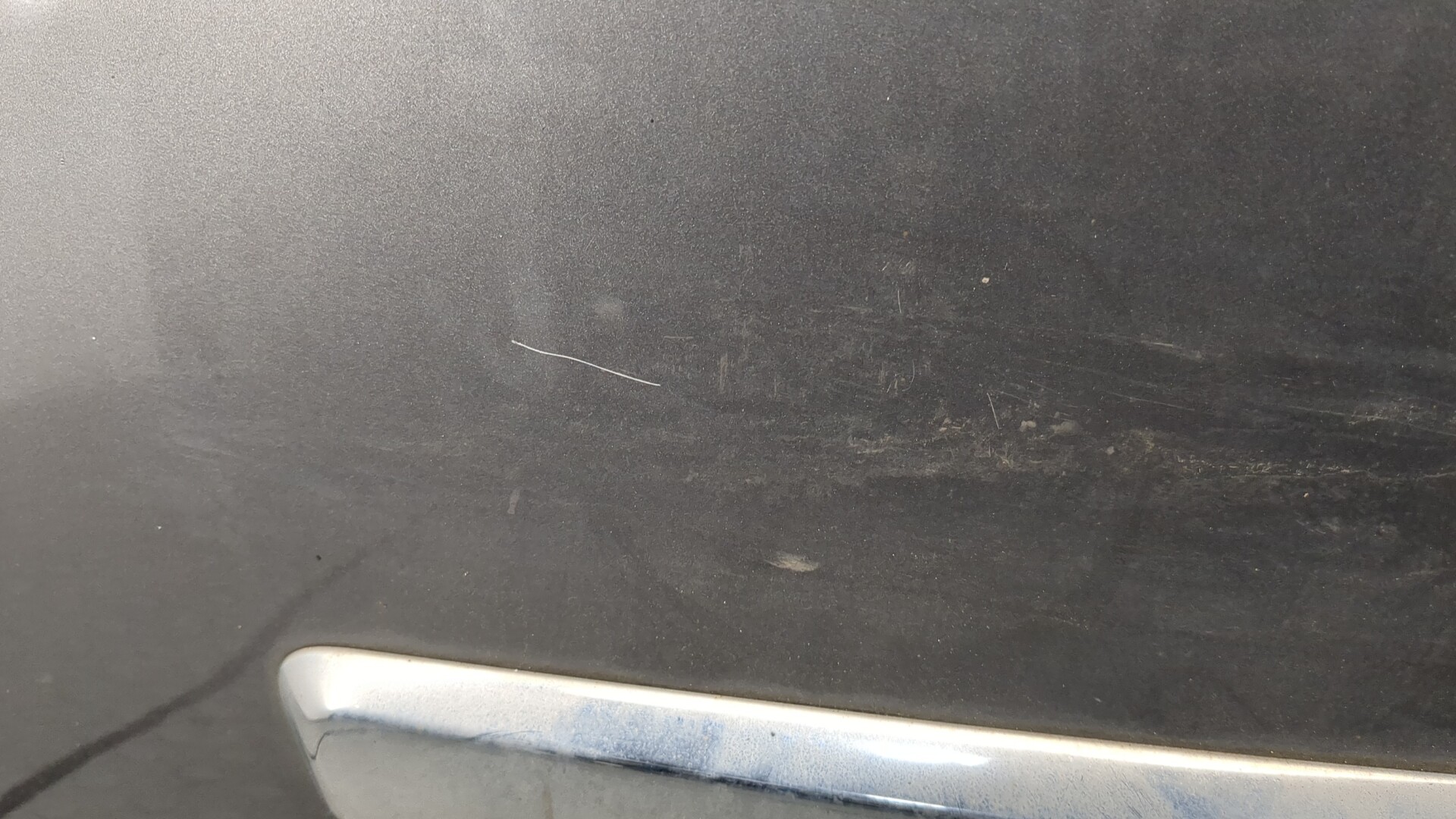 Дверь багажника