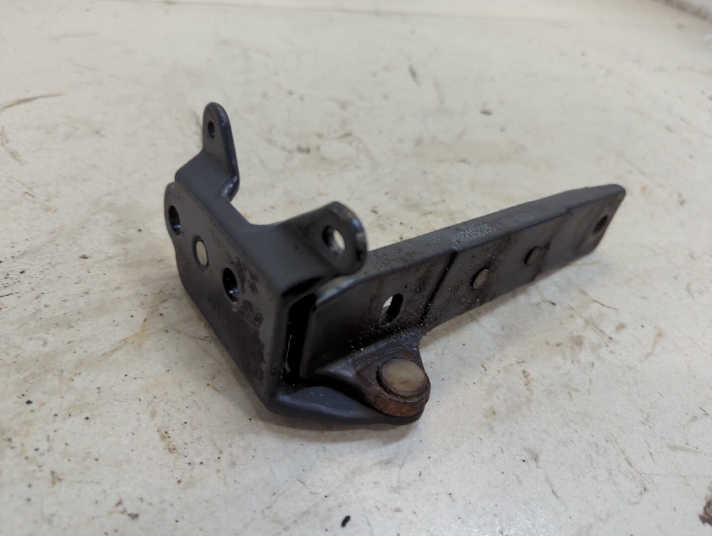 Кронштейн подножки