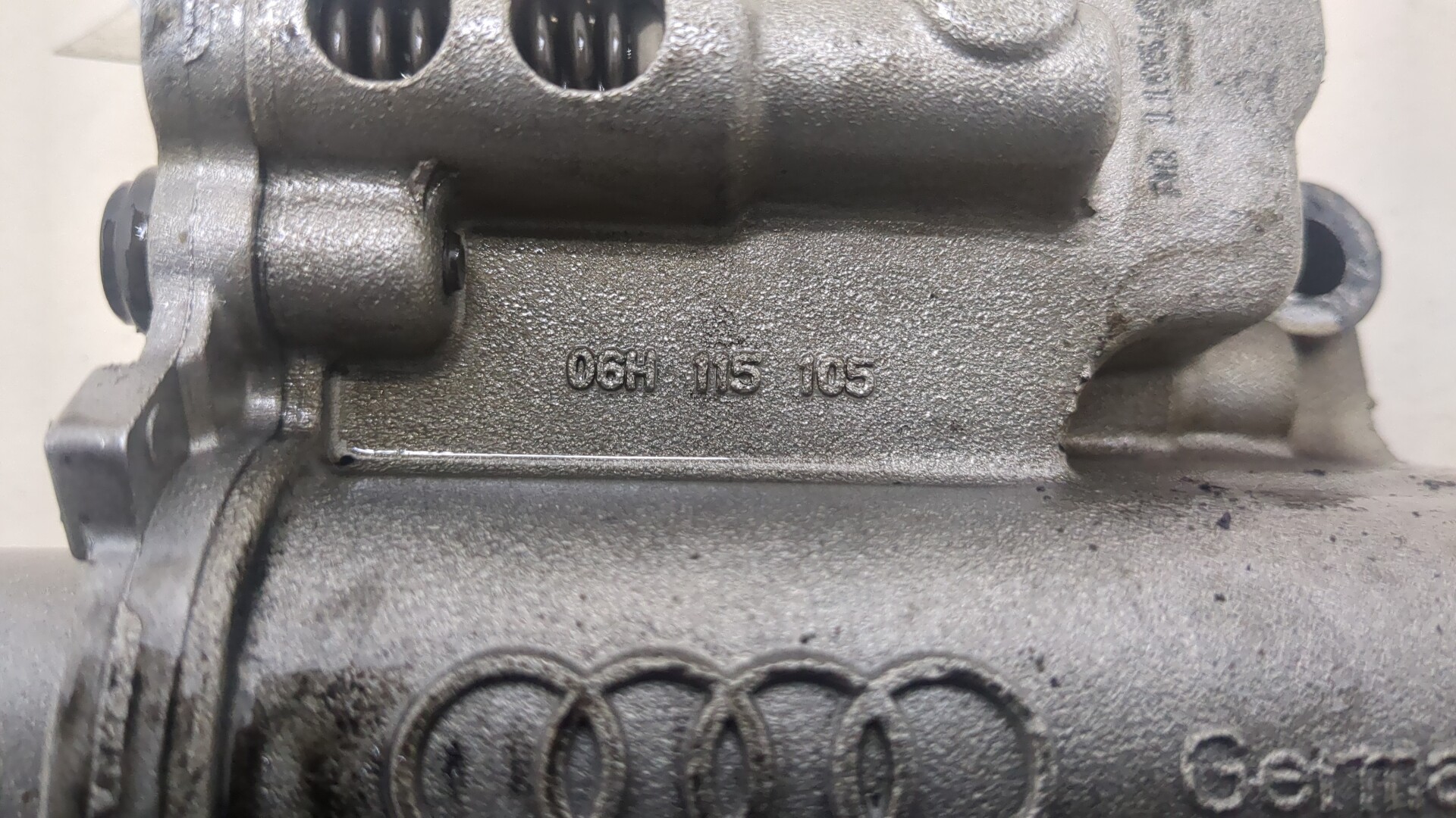 Насос масляный