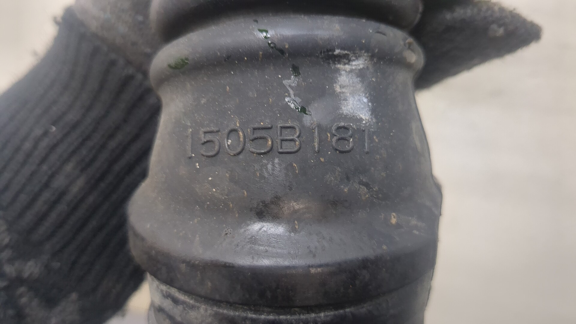 Патрубок воздушного фильтра