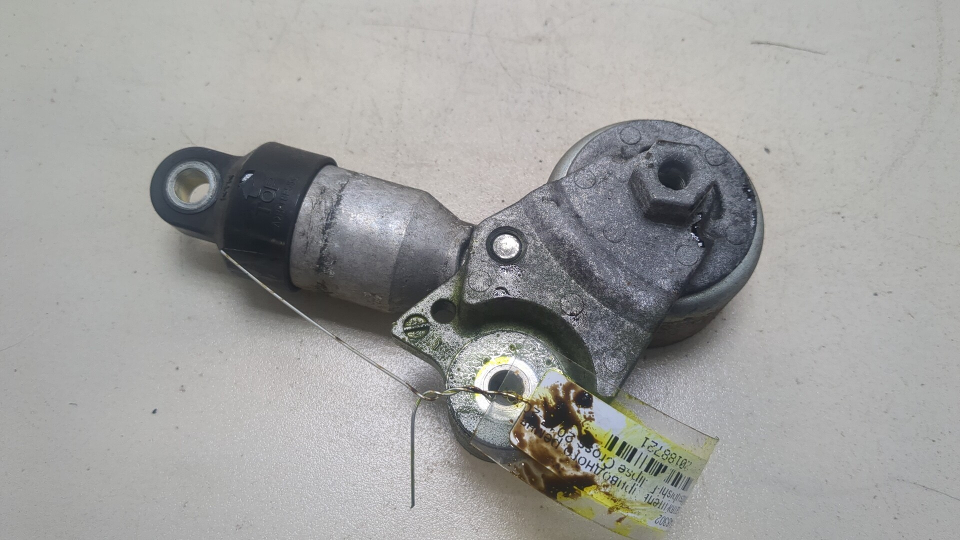 Натяжитель ремня