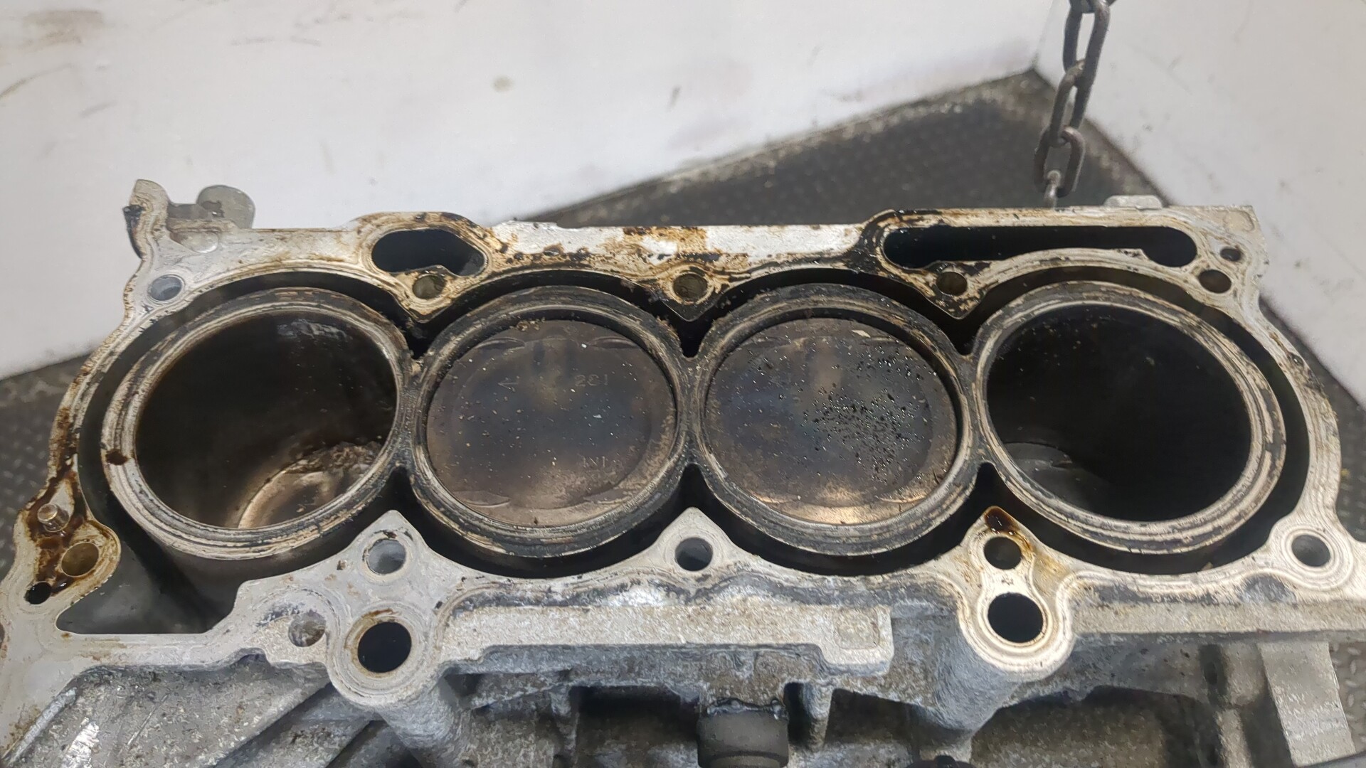 Блок двигателя