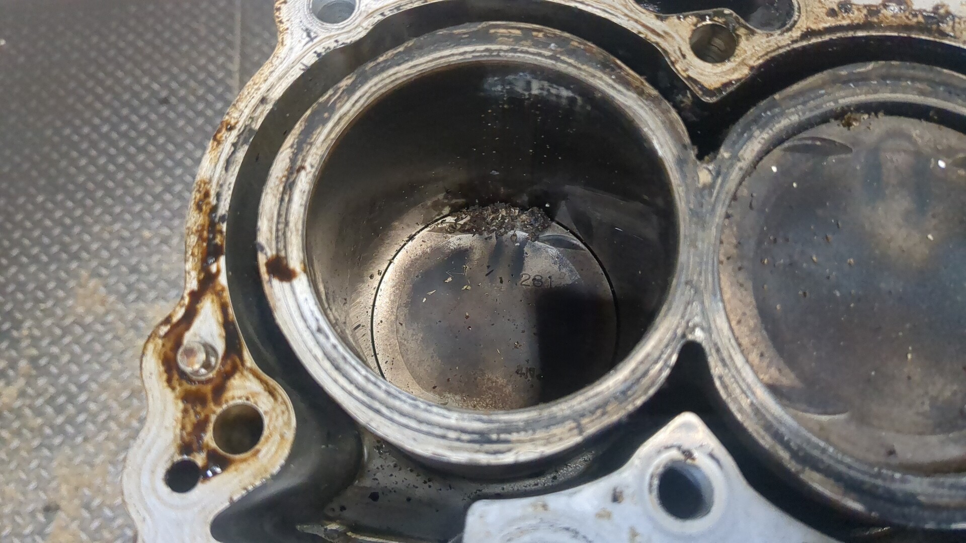 Блок двигателя