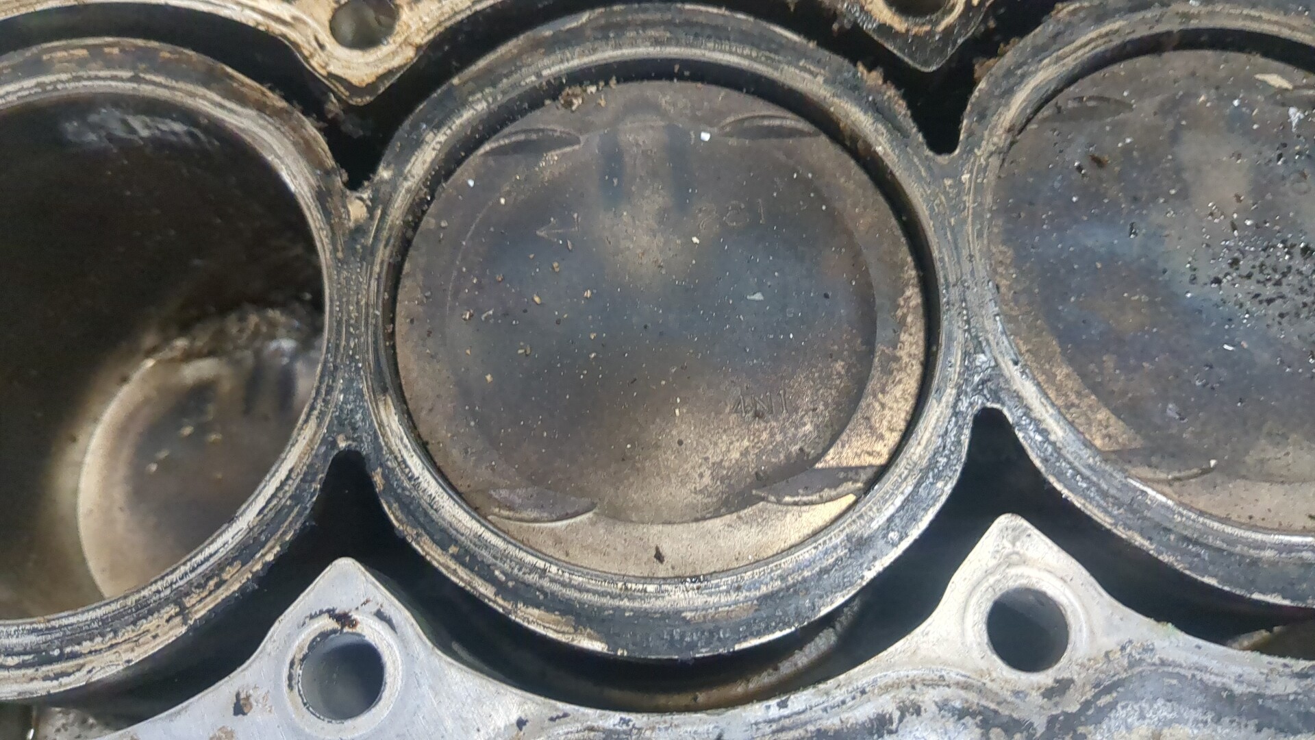 Блок двигателя