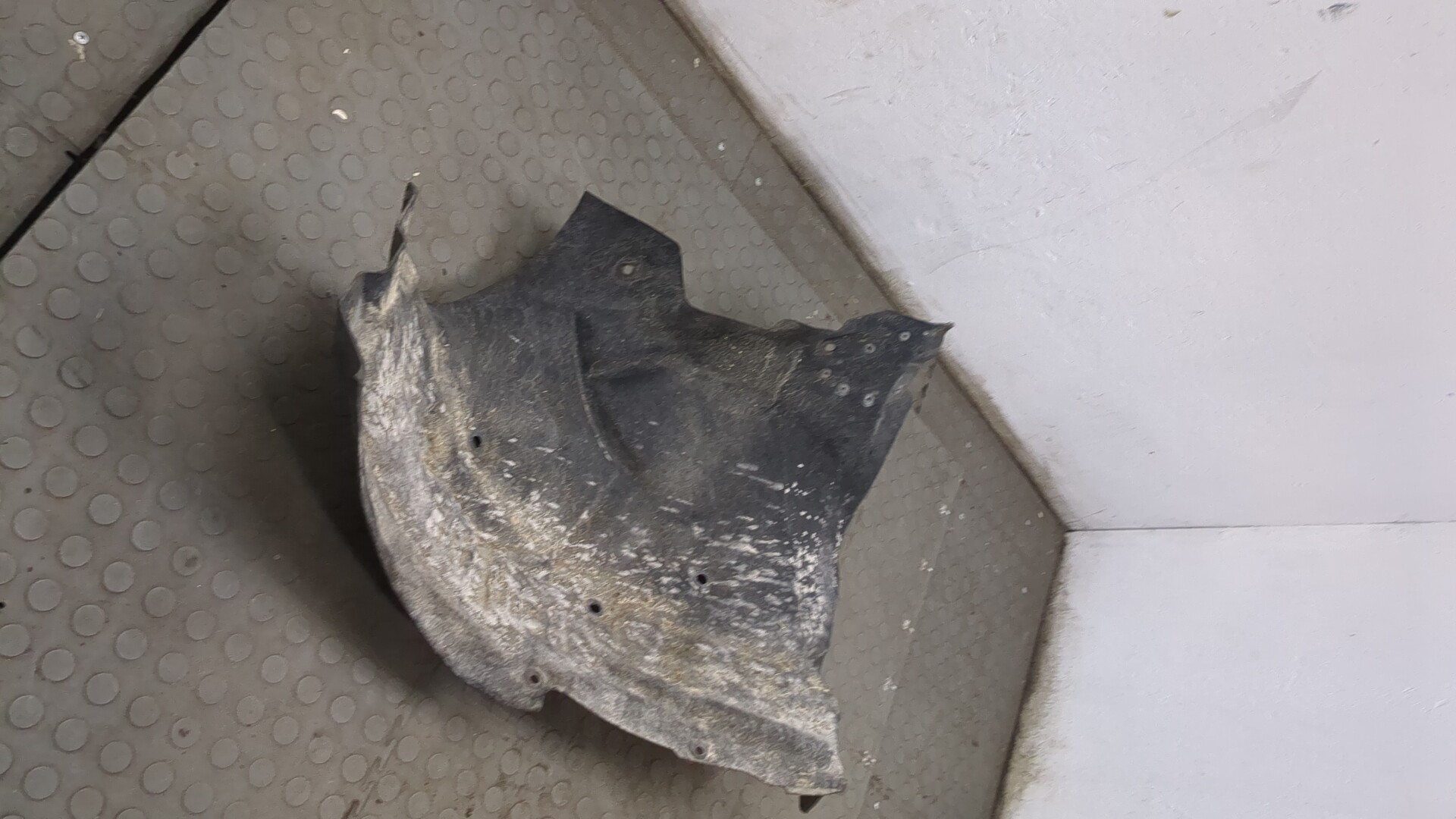 Локер передний правый