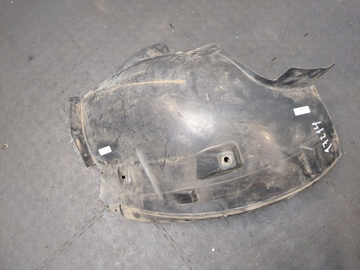 Локер передний правый