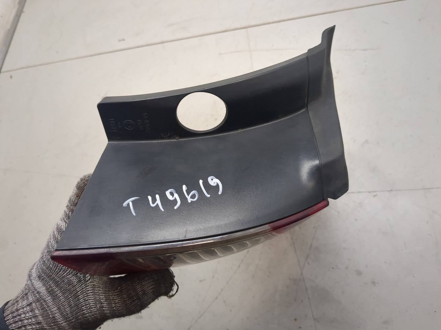 Фонарь задний правый