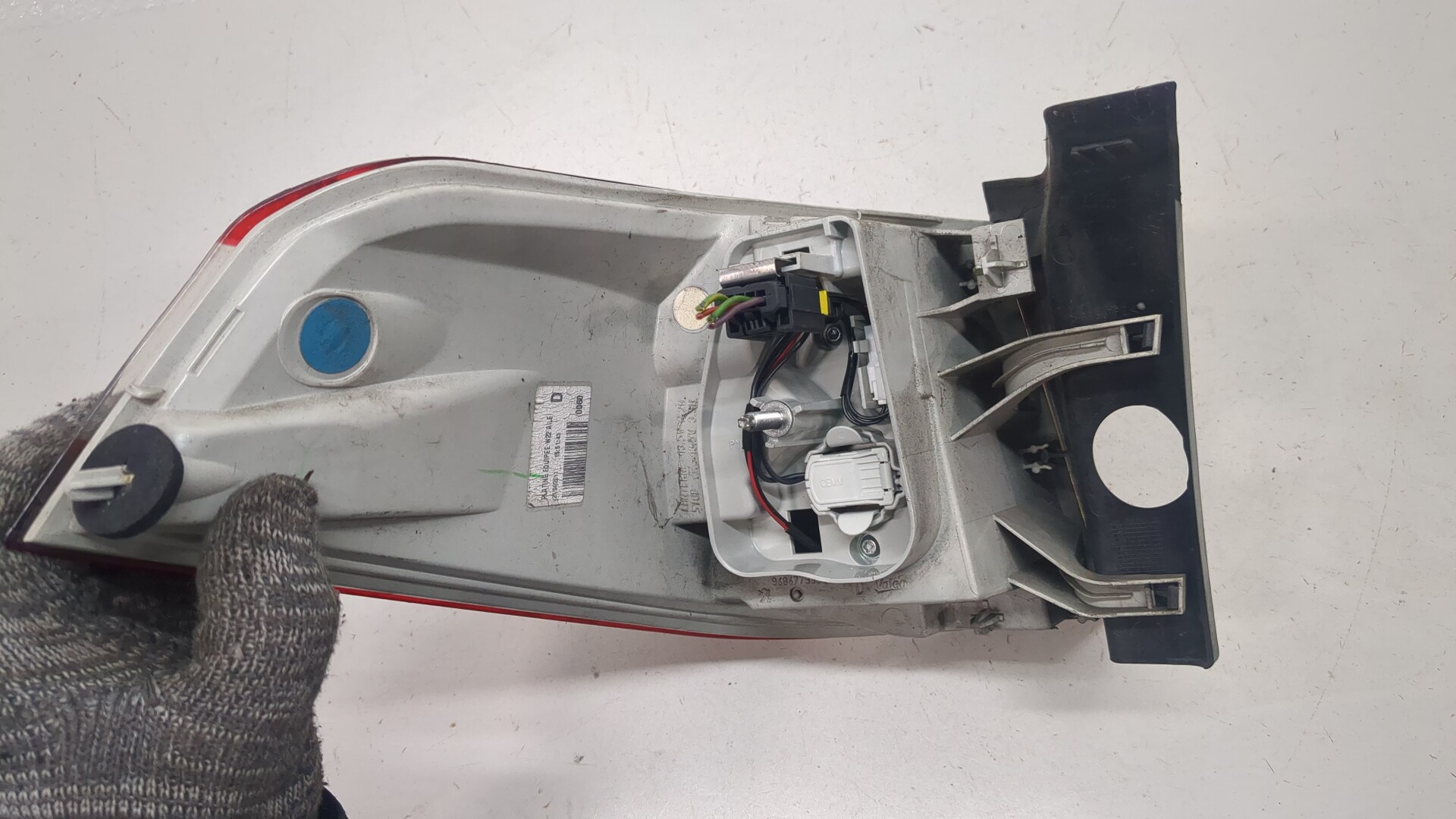 Фонарь задний правый