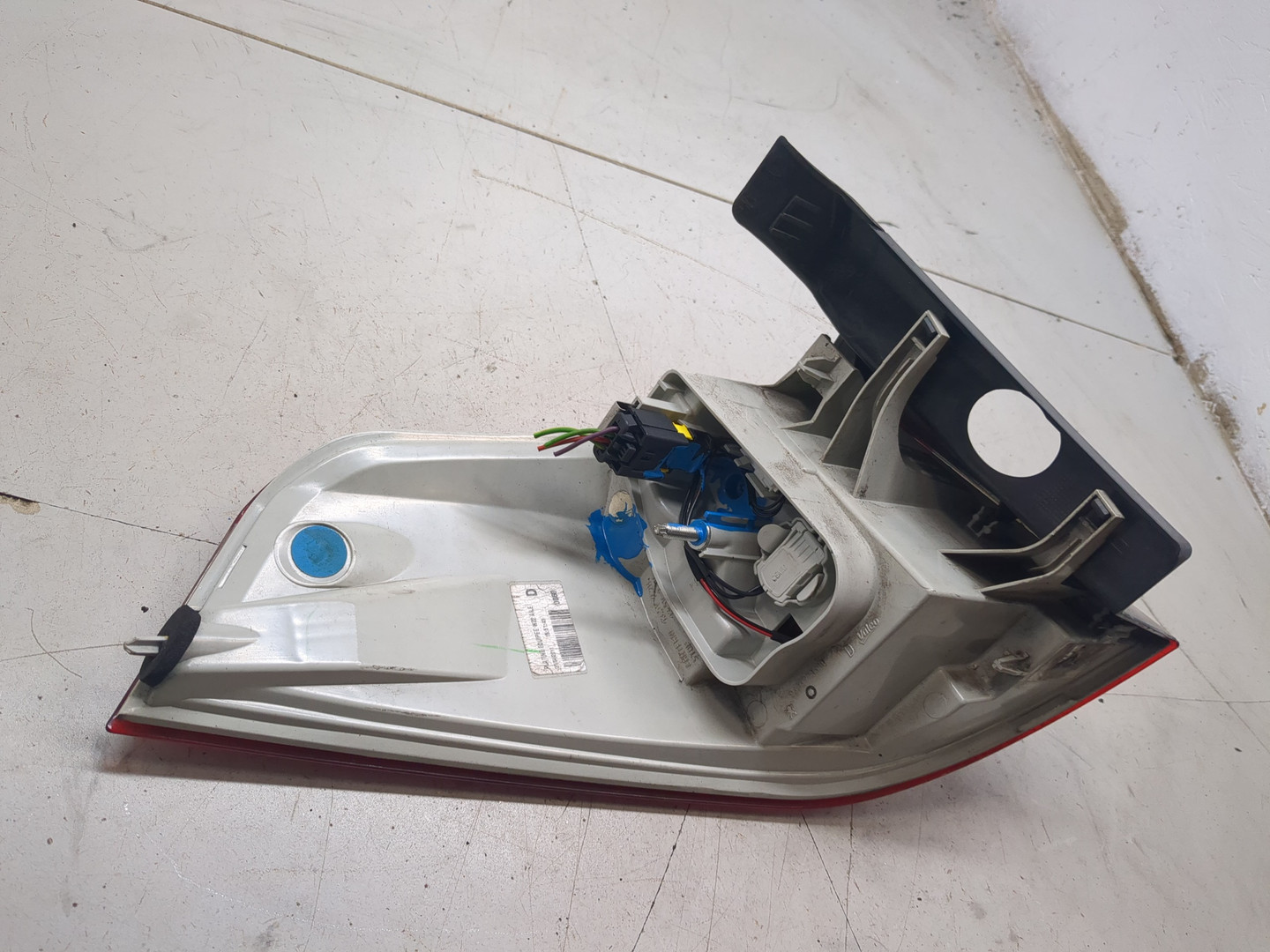 Фонарь задний правый