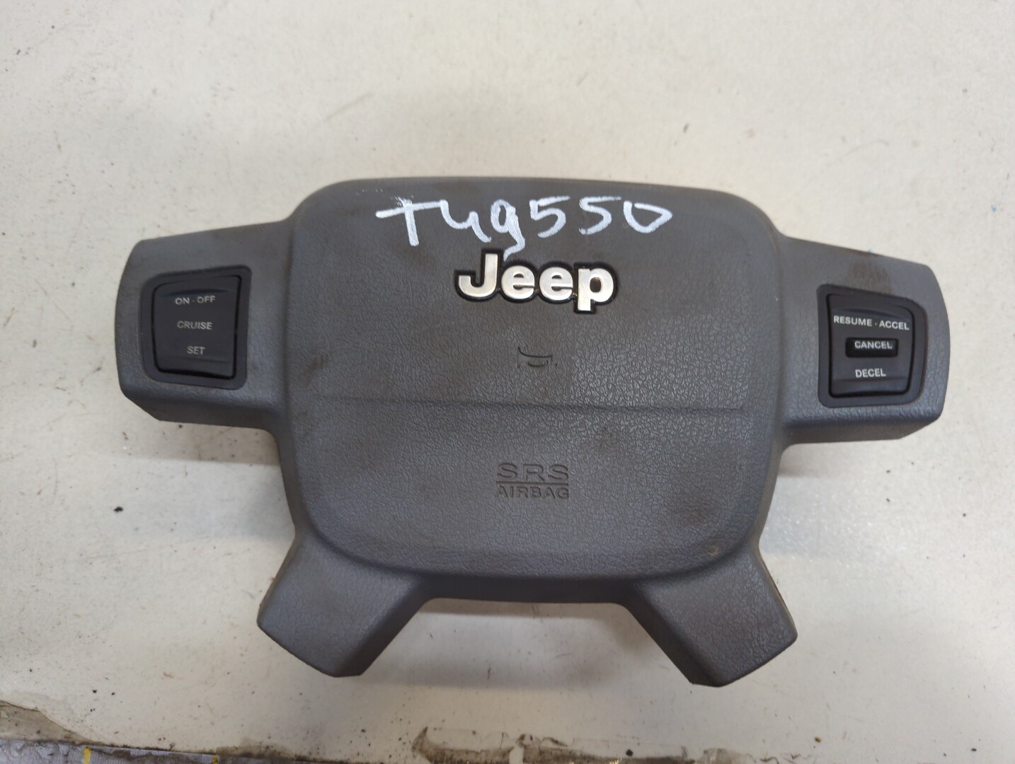 Подушка безопасности в рулевое колесо