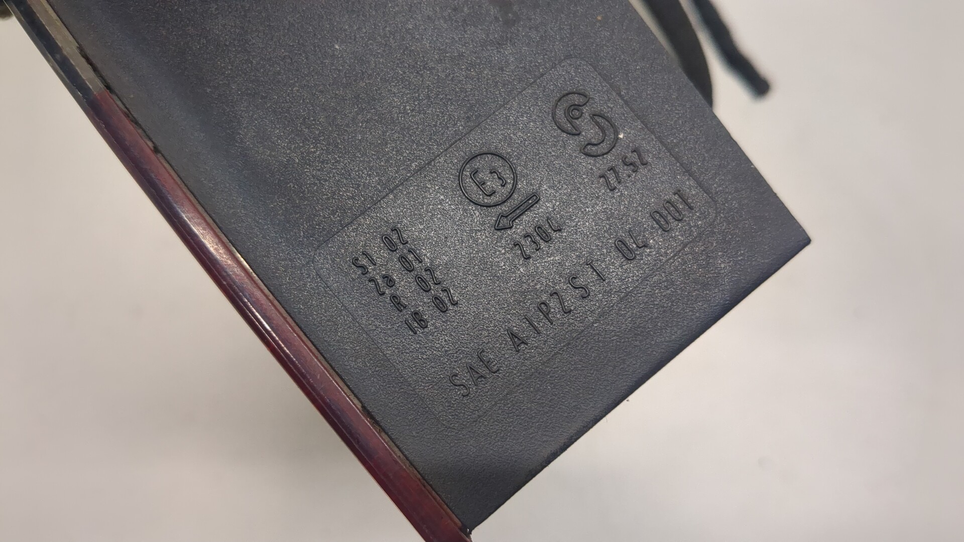 Фонарь задний левый