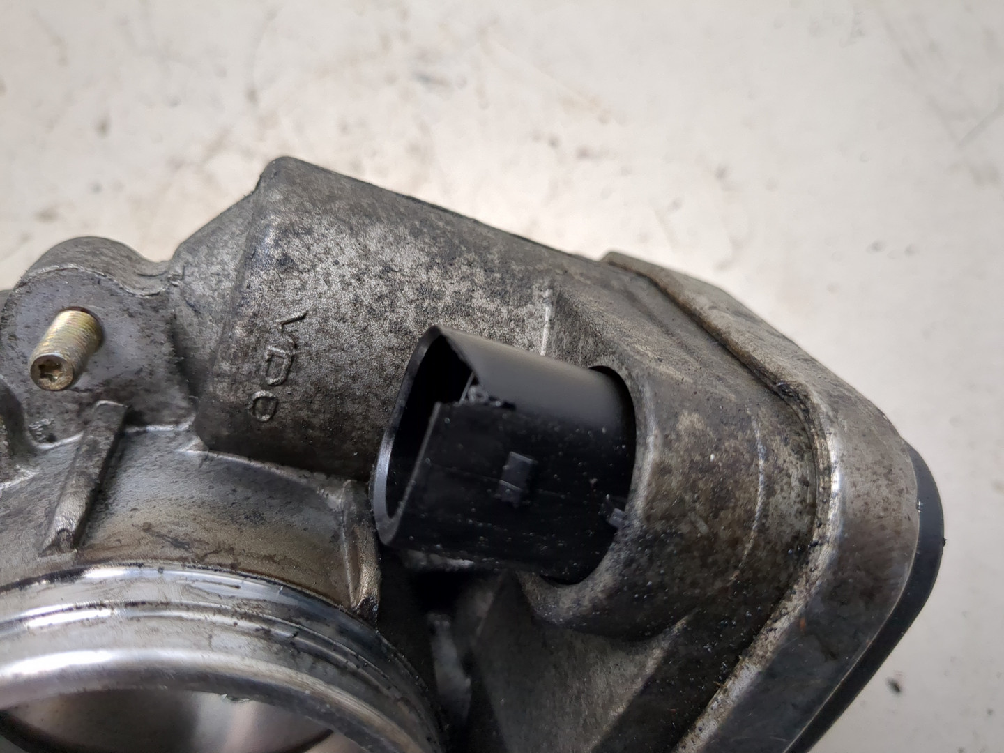 Заслонка дроссельная электрическая