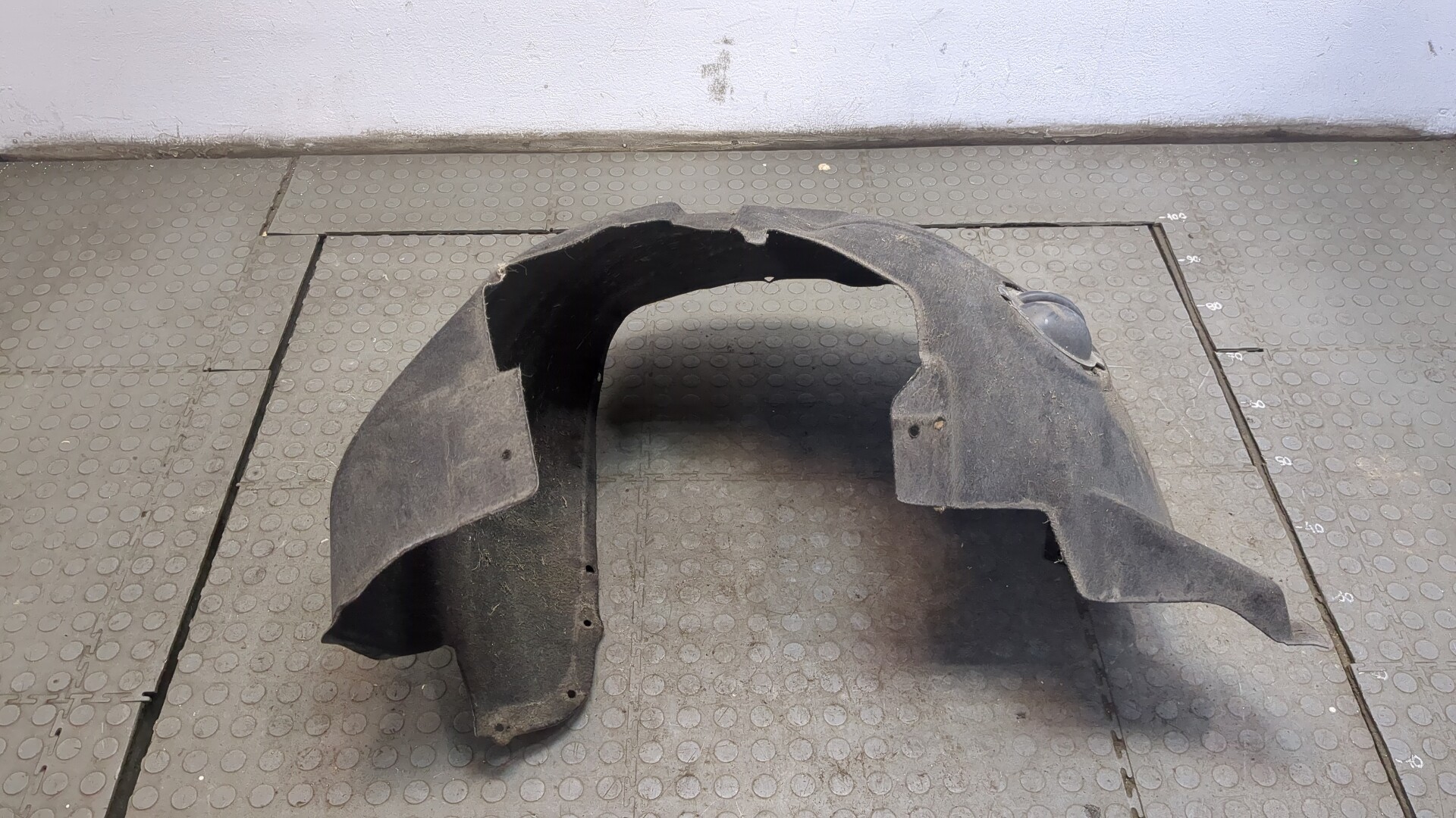 Локер передний левый