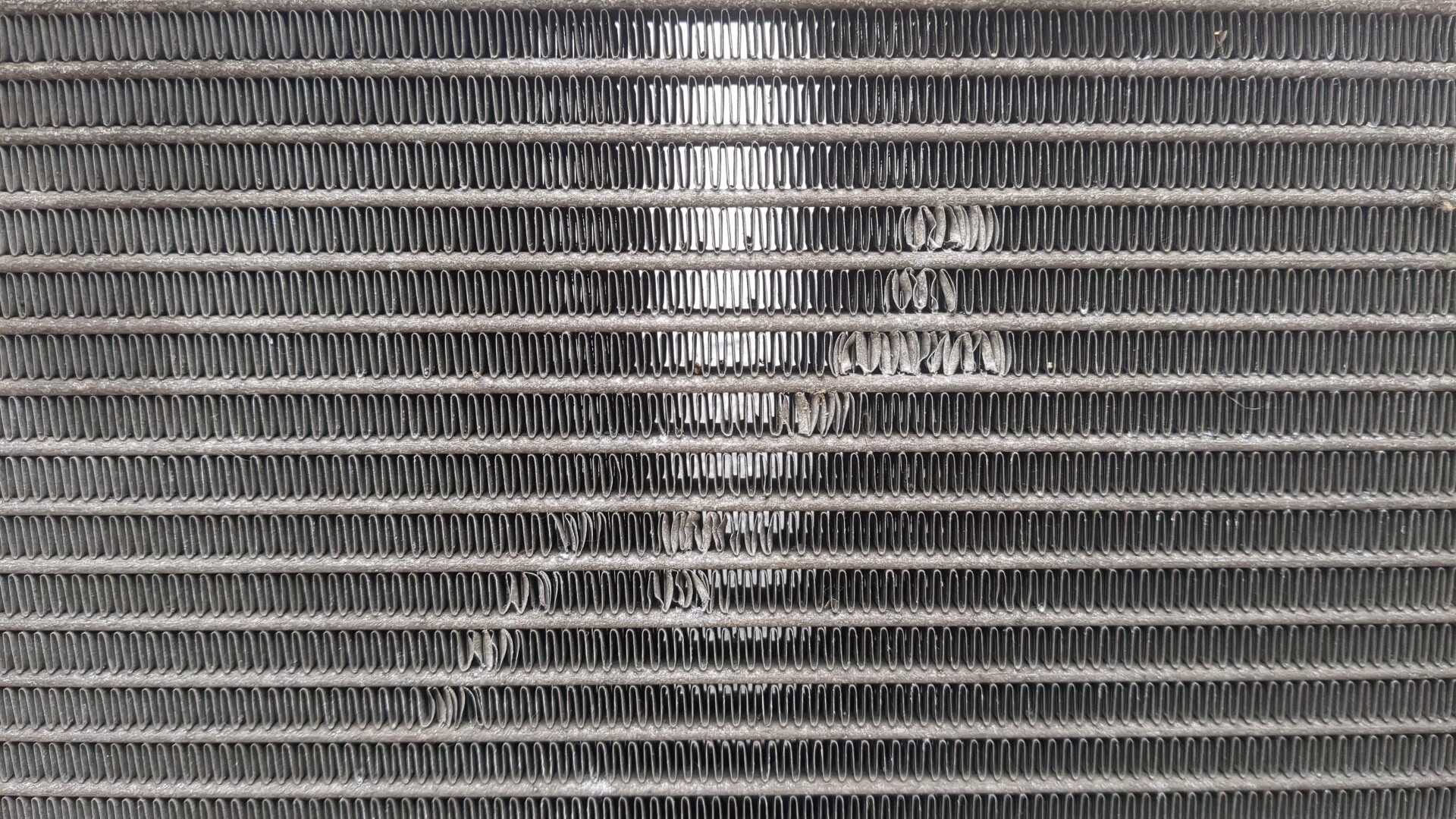 Радиатор охлаждения двигателя основной