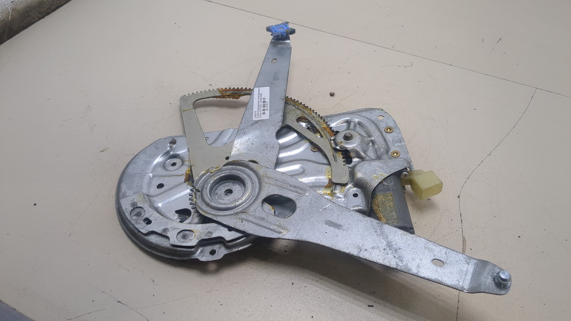 Стеклоподъемник электр. передний правый