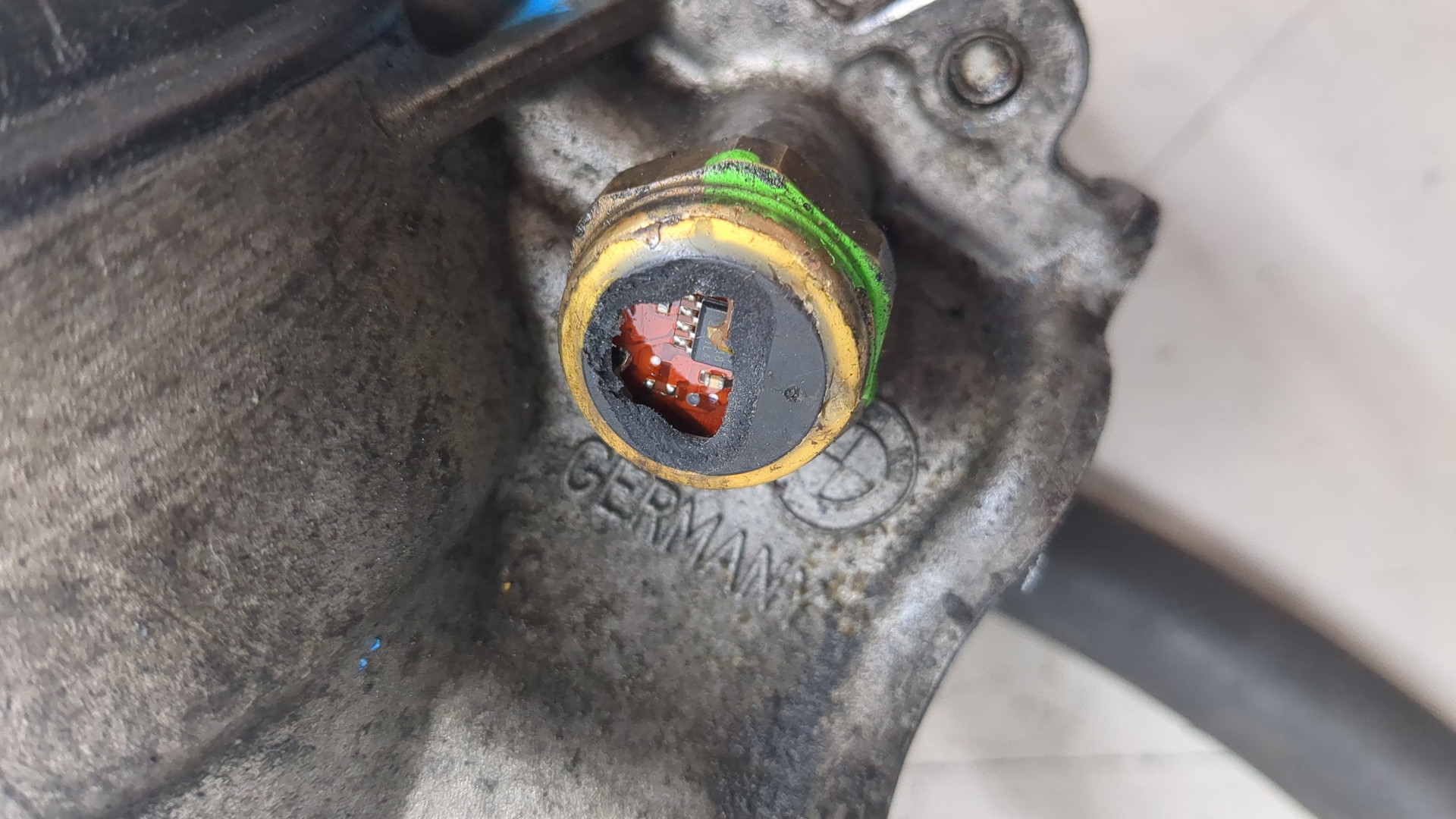 Корпус масляного фильтра