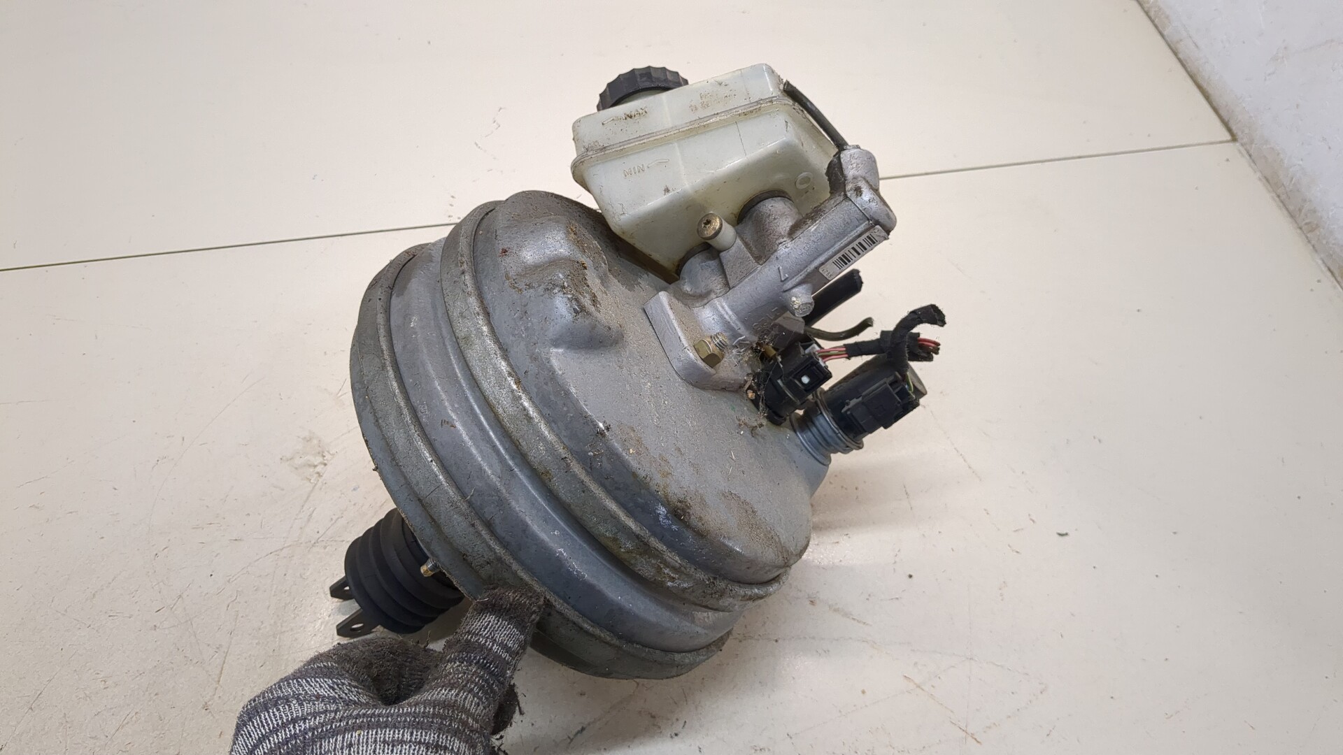 Цилиндр тормозной главный