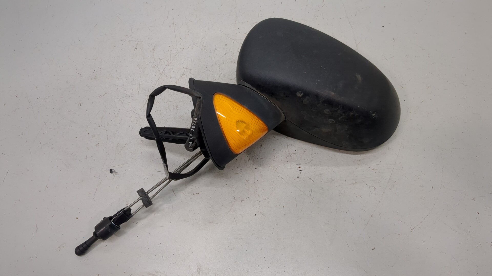 Зеркало левое электрическое