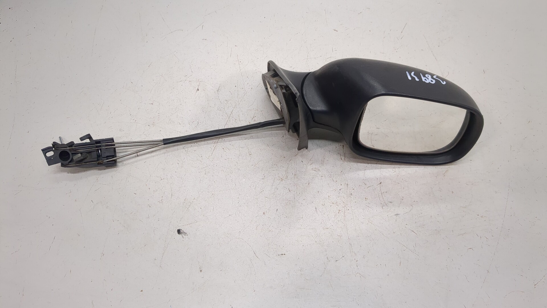 Зеркало правое электрическое