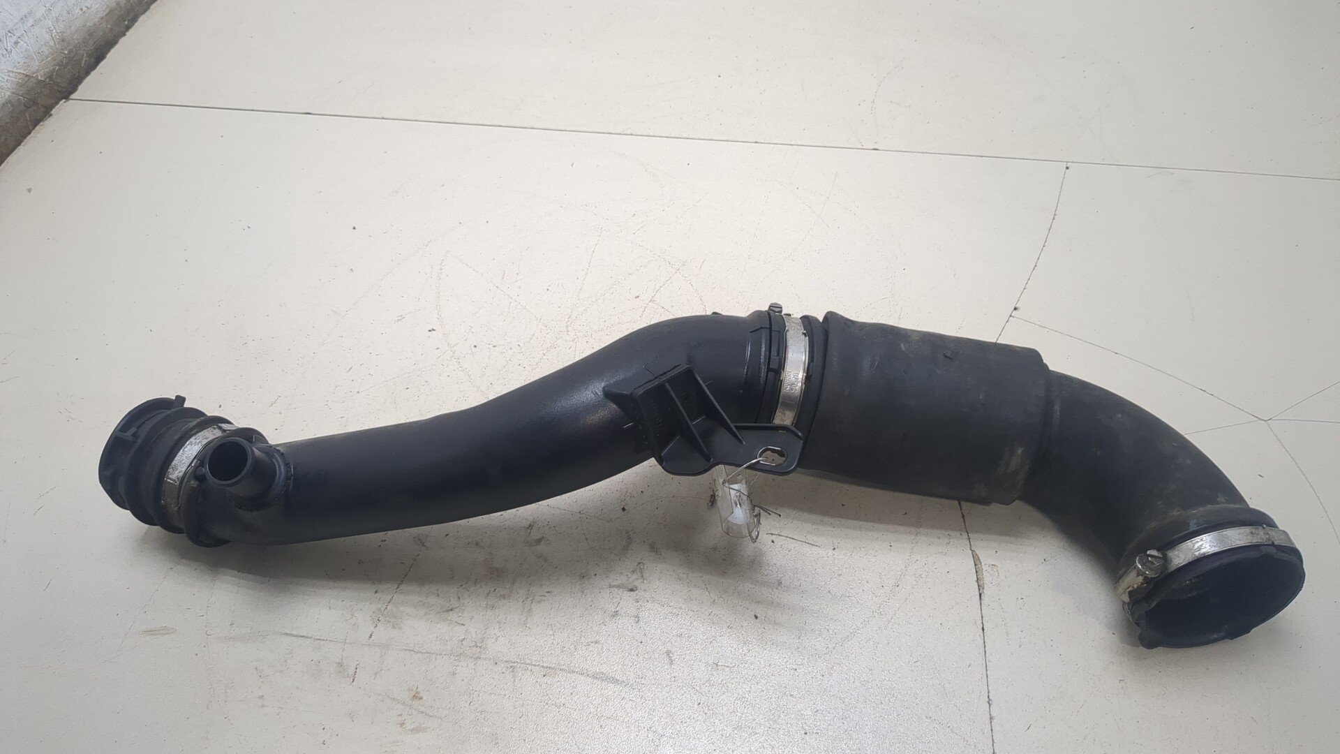 Патрубок интеркулера