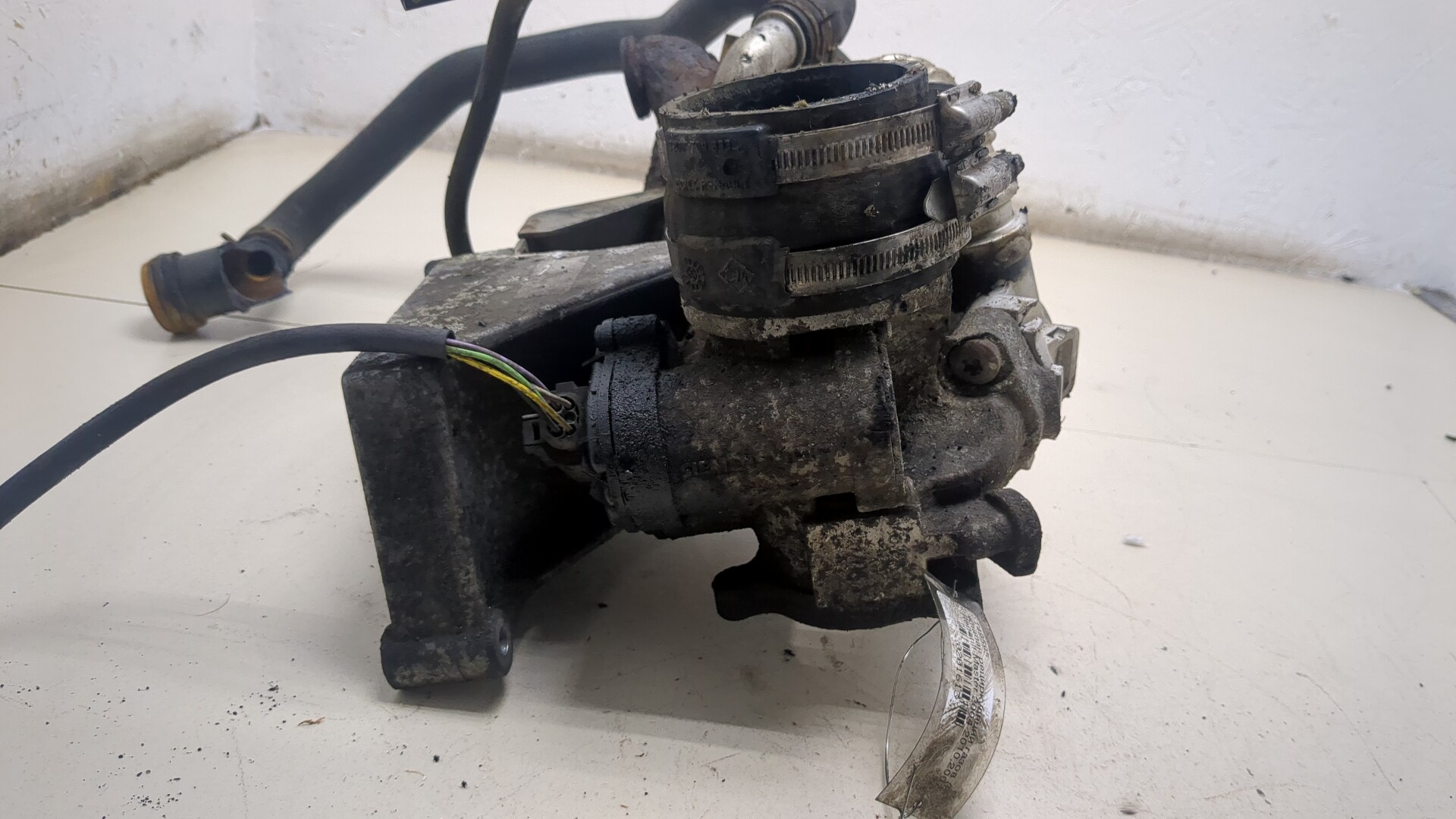 Клапан рециркуляции выхлопных газов (EGR)