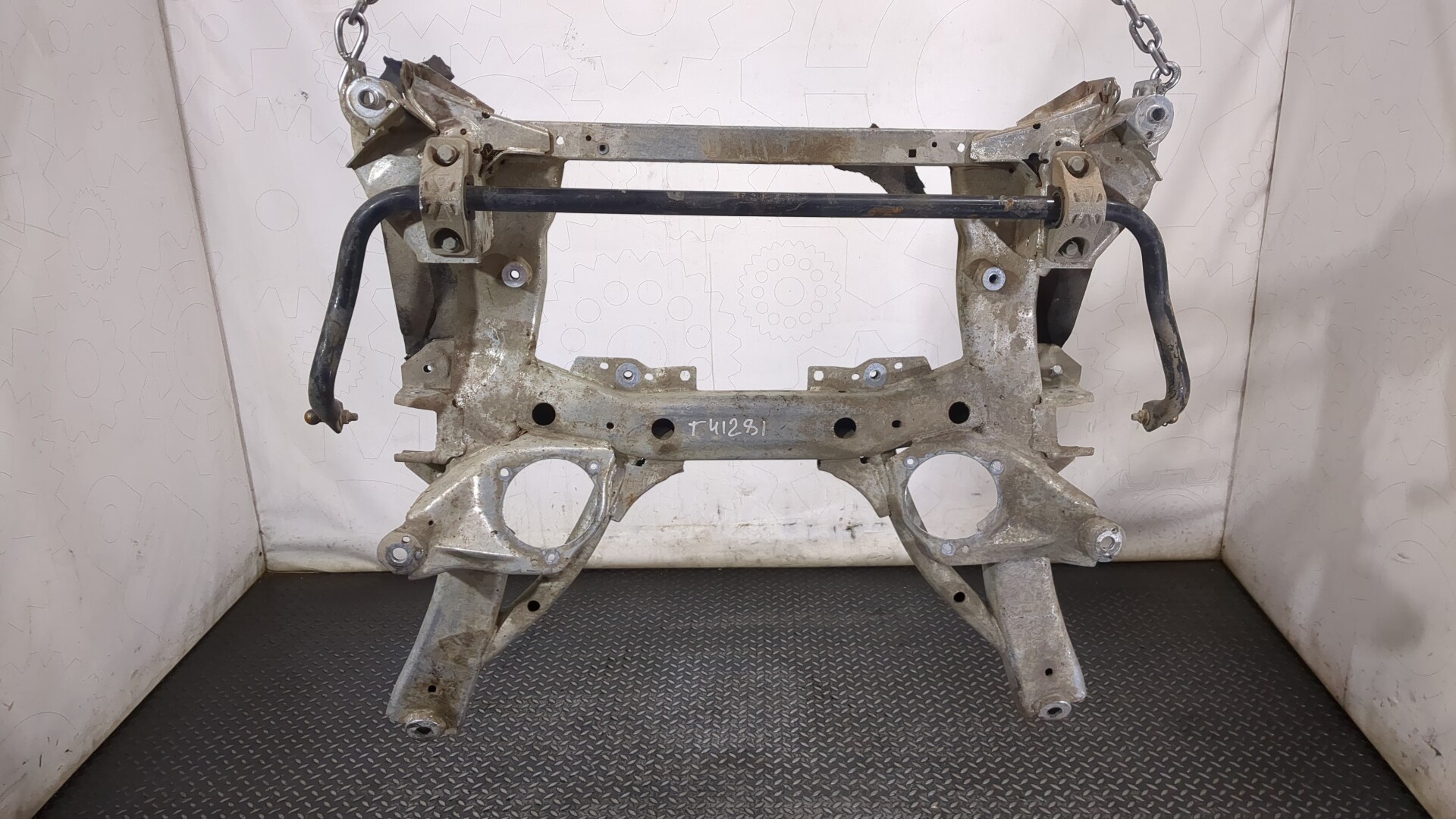 Балка подмоторная