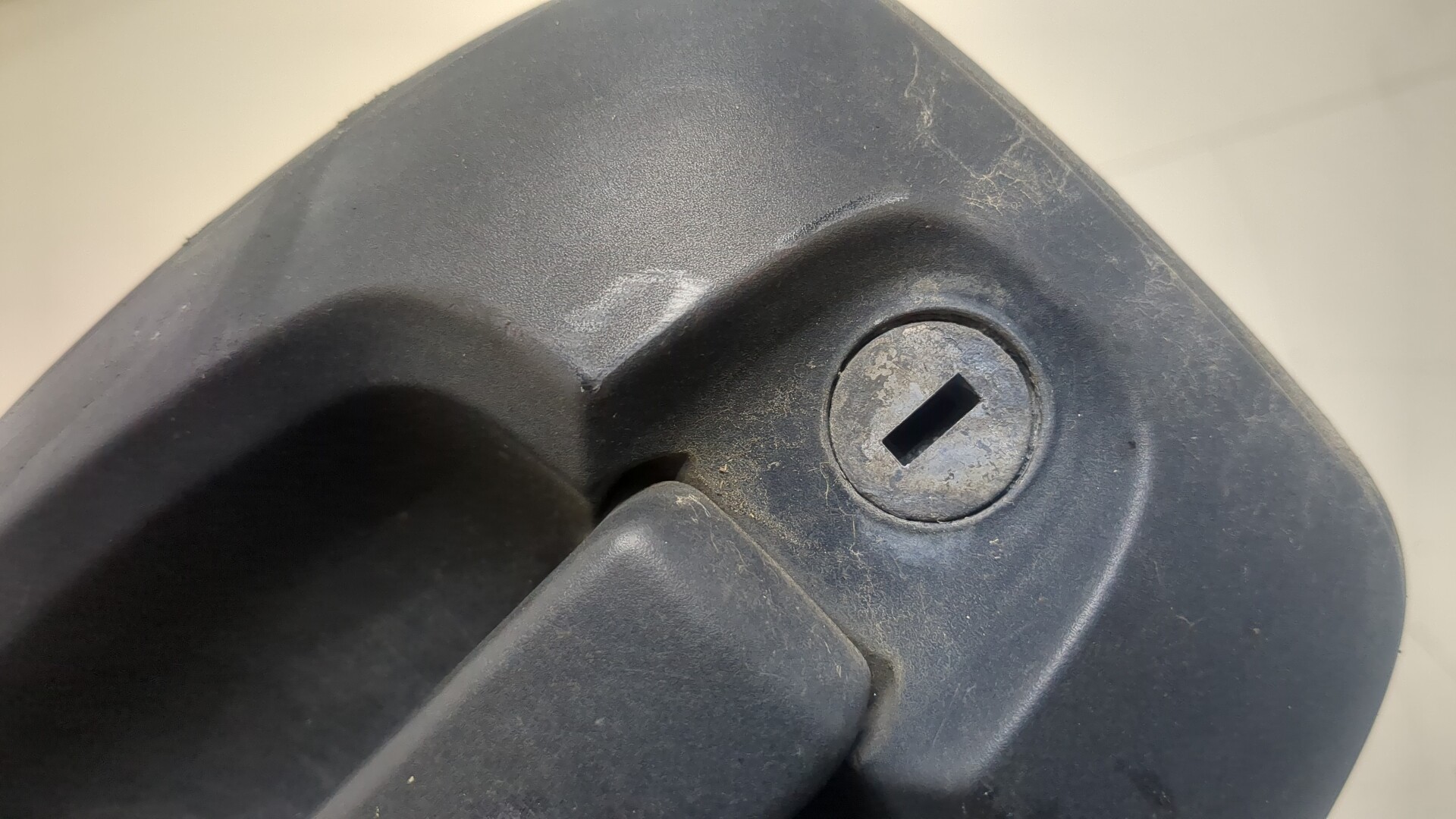 Ручка двери наружная