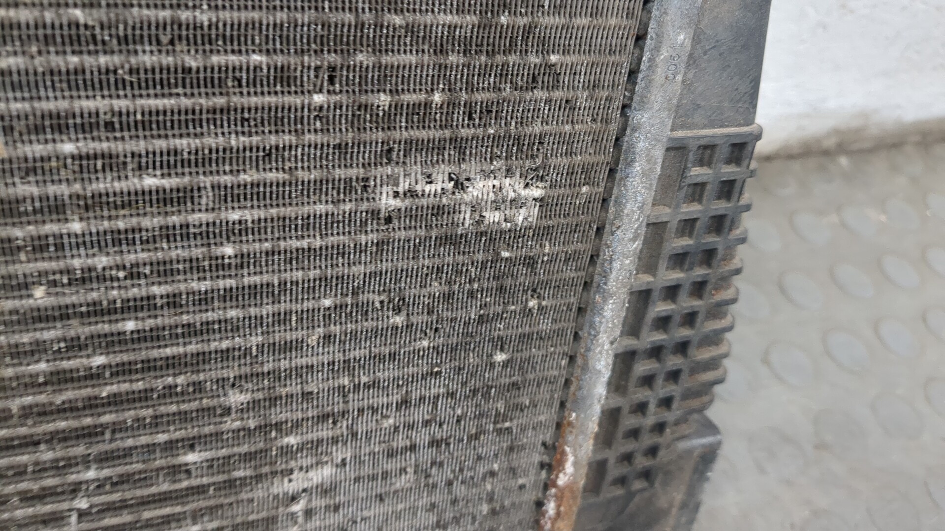 Радиатор охлаждения двигателя основной